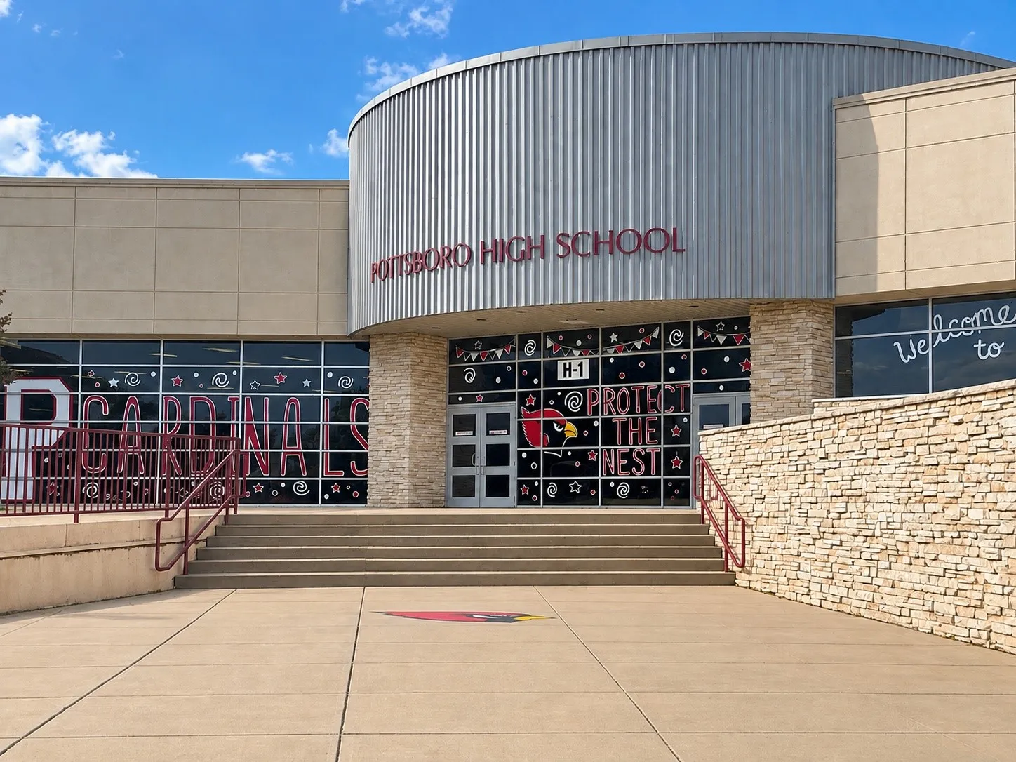 Pottsboro High School