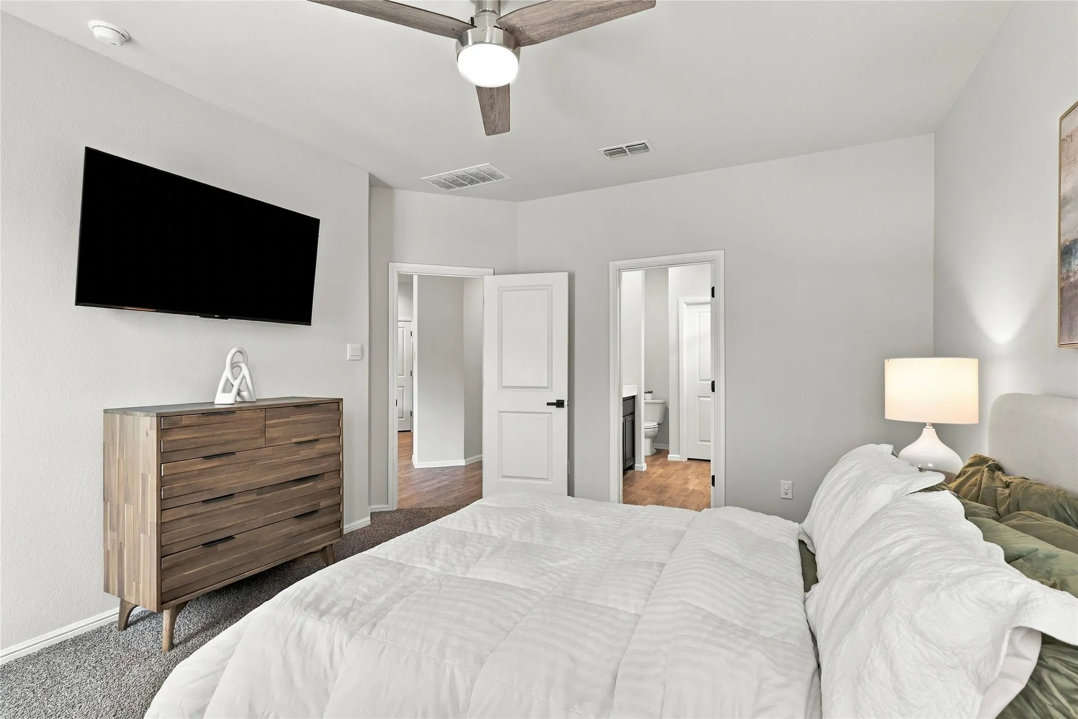 Single Family Residence For Sale in Tarrant County , 9733 New Bern Drive, Fort Worth, Texas 76108, 4 Bedroom, 2 Bathroom, 2 Garage spaces, 1,820 Sqft, built in 2023, mls#21386856, Real Estate Agent in Fort Worth, Homes For Sale in Tarrant county, Homes For Sale in Fort Worth, Realtor in Fort Worth Texas, Real Estate Brokerage Independent Realty Texas, Luminita Cordes Realtor