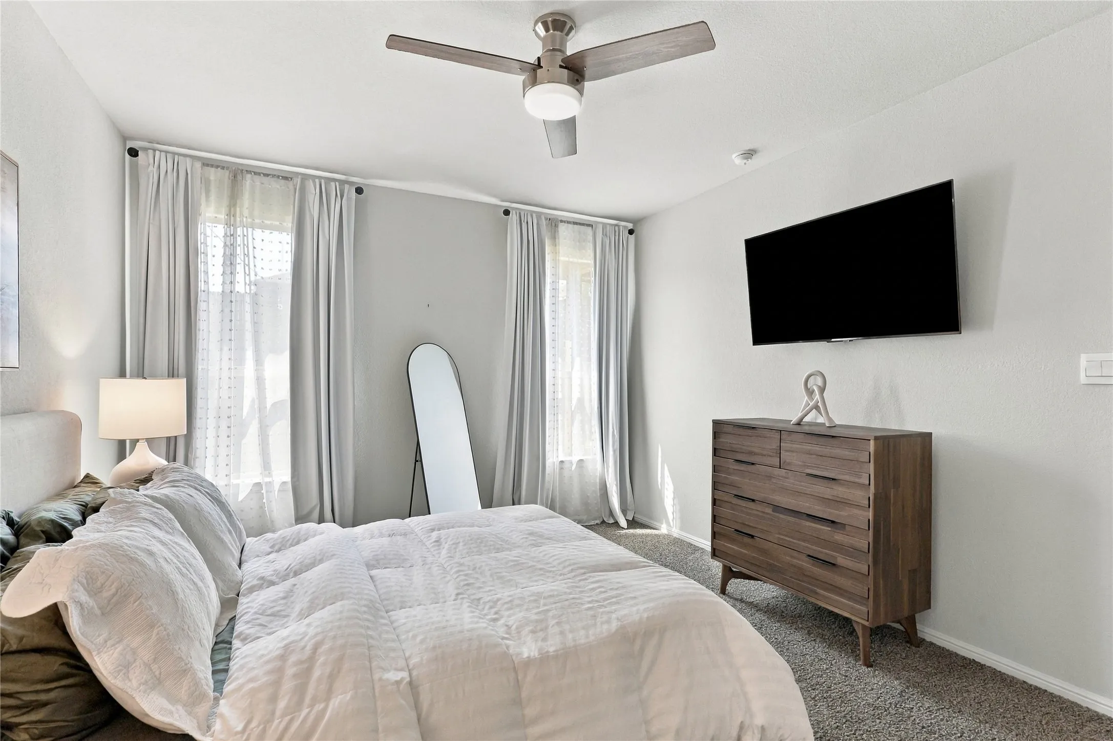 Single Family Residence For Sale in Tarrant County , 9733 New Bern Drive, Fort Worth, Texas 76108, 4 Bedroom, 2 Bathroom, 2 Garage spaces, 1,820 Sqft, built in 2023, mls#21386856, Real Estate Agent in Fort Worth, Homes For Sale in Tarrant county, Homes For Sale in Fort Worth, Realtor in Fort Worth Texas, Real Estate Brokerage Independent Realty Texas, Luminita Cordes Realtor