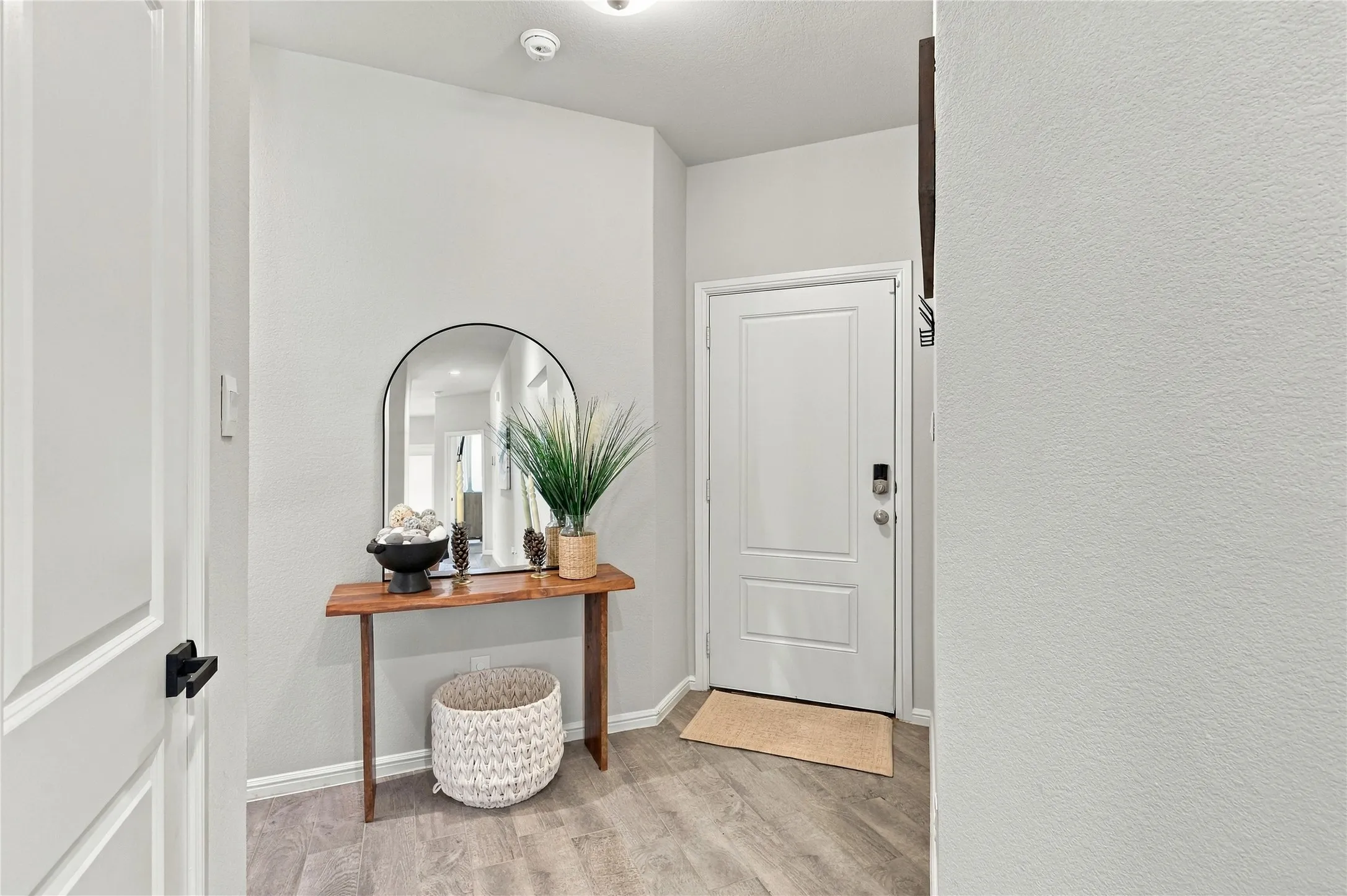 Single Family Residence For Sale in Tarrant County , 9733 New Bern Drive, Fort Worth, Texas 76108, 4 Bedroom, 2 Bathroom, 2 Garage spaces, 1,820 Sqft, built in 2023, mls#21386856, Real Estate Agent in Fort Worth, Homes For Sale in Tarrant county, Homes For Sale in Fort Worth, Realtor in Fort Worth Texas, Real Estate Brokerage Independent Realty Texas, Luminita Cordes Realtor