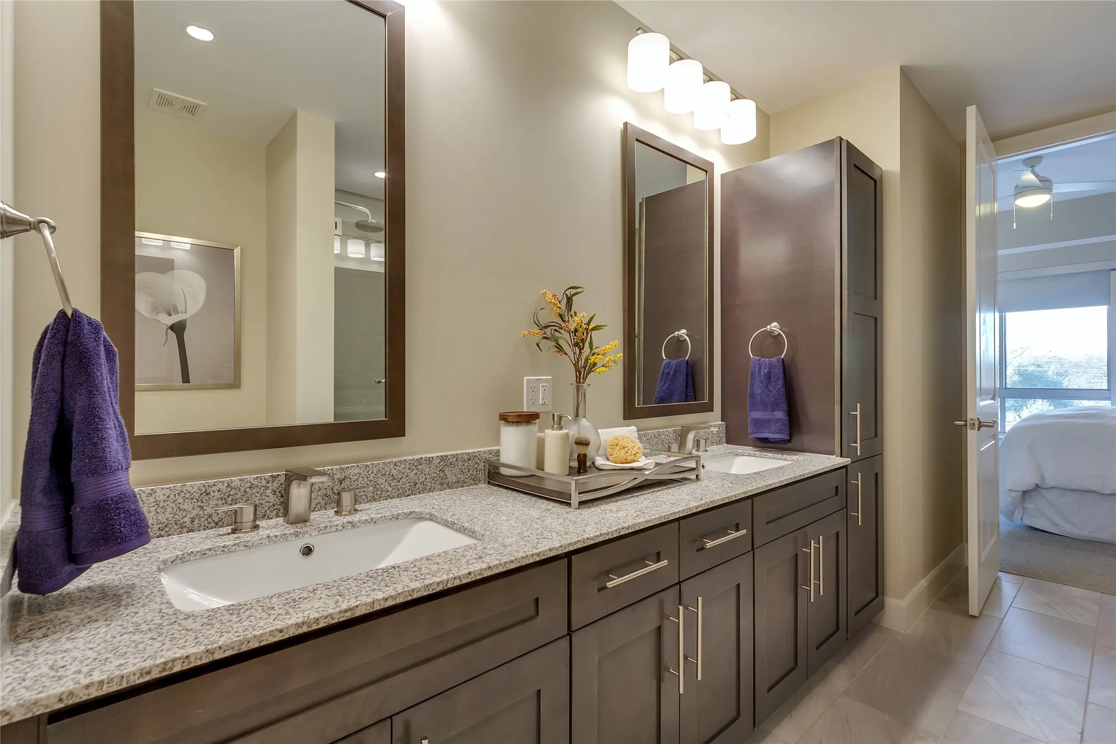 MODEL HOME!