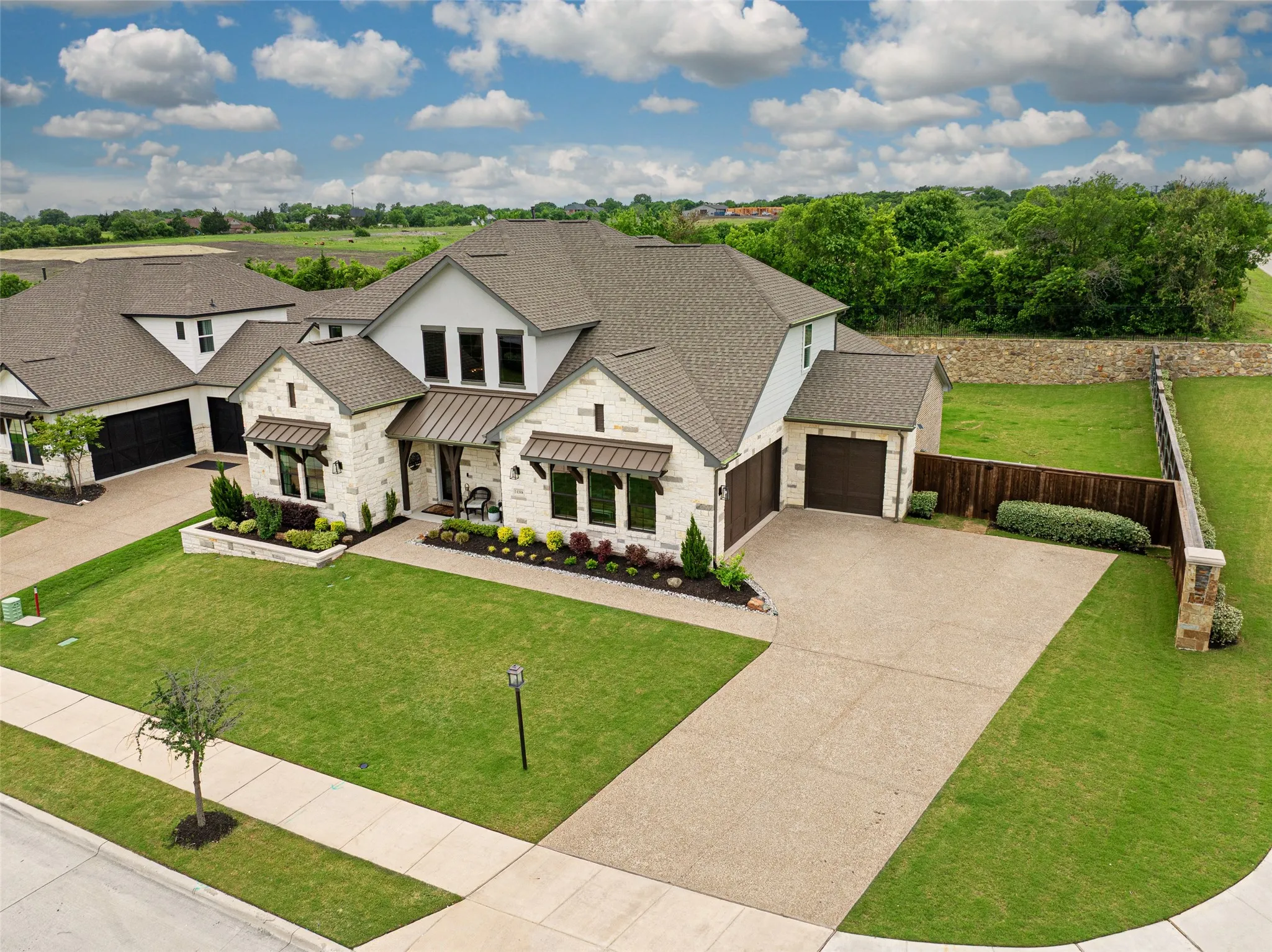Single Family Residence For Sale in Collin County , 1430 Huffines Boulevard, Wylie, Texas 75098, 5 Bedroom, 4 Bathroom, 3 Garage spaces, 3,891 Sqft, built in 2021, mls#21387332, Real Estate Agent in Wylie, Homes For Sale in Collin county, Homes For Sale in Wylie, Realtor in Wylie Texas, Real Estate Brokerage Independent Realty Texas, Luminita Cordes Realtor