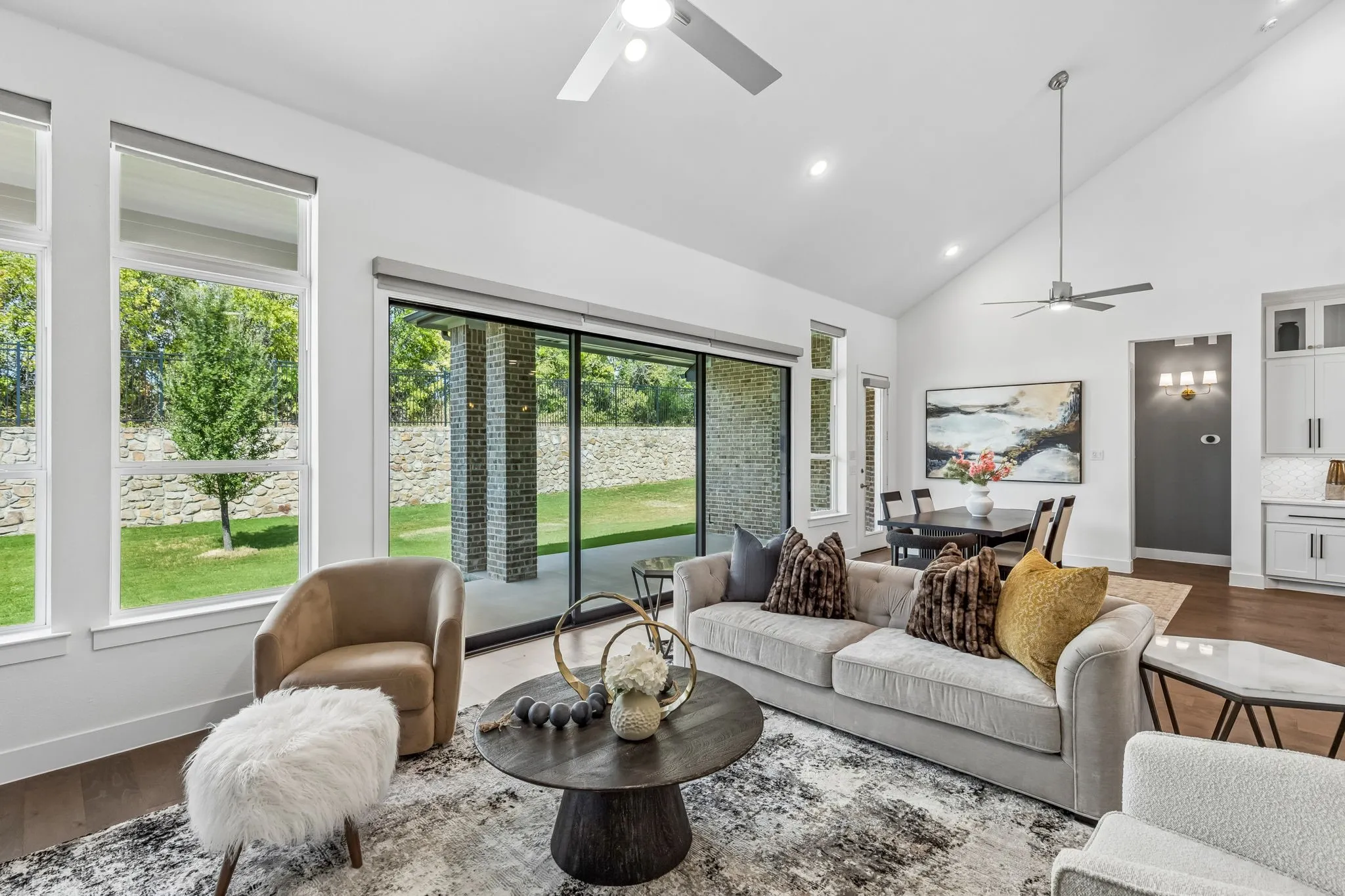 Single Family Residence For Sale in Collin County , 1430 Huffines Boulevard, Wylie, Texas 75098, 5 Bedroom, 4 Bathroom, 3 Garage spaces, 3,891 Sqft, built in 2021, mls#21387332, Real Estate Agent in Wylie, Homes For Sale in Collin county, Homes For Sale in Wylie, Realtor in Wylie Texas, Real Estate Brokerage Independent Realty Texas, Luminita Cordes Realtor
