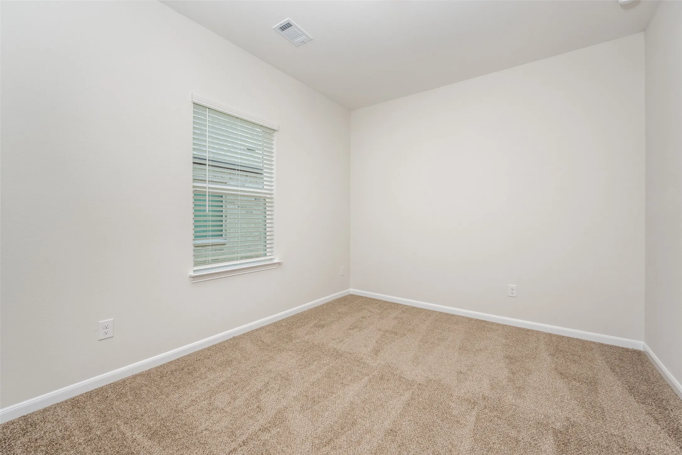 Single Family Residence For Rent in Denton County , 4013 Bluestem Boulevard, Denton, Texas 76226, 3 Bedroom, 2 Bathroom, 2 Garage spaces, 1,915 Sqft, built in 2025, mls#21387393, Real Estate Agent in Denton, Homes For Rent in Denton county, Homes For Rent in Denton, Realtor in Denton Texas, Real Estate Brokerage Independent Realty Texas, Luminita Cordes Realtor