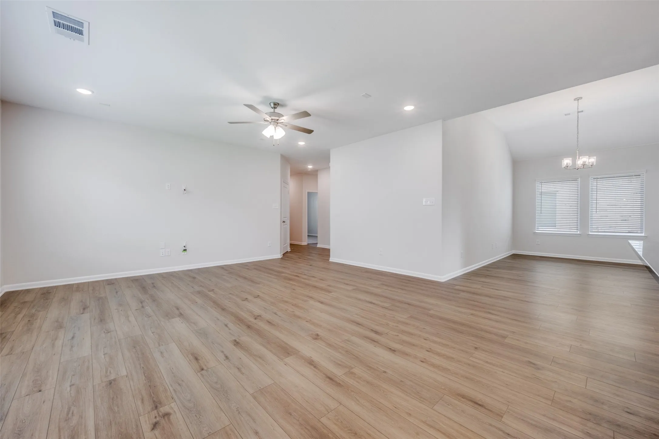 Single Family Residence For Rent in Denton County , 4013 Bluestem Boulevard, Denton, Texas 76226, 3 Bedroom, 2 Bathroom, 2 Garage spaces, 1,915 Sqft, built in 2025, mls#21387393, Real Estate Agent in Denton, Homes For Rent in Denton county, Homes For Rent in Denton, Realtor in Denton Texas, Real Estate Brokerage Independent Realty Texas, Luminita Cordes Realtor