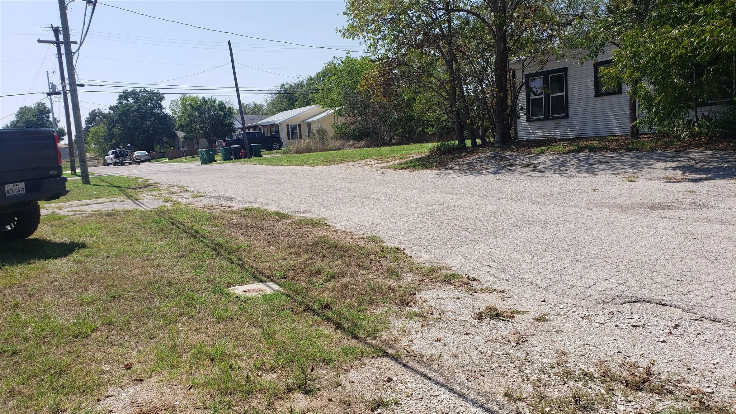 Retail For Sale in Montague County , 400 E Wise Street, Bowie, Texas 76230, 0, 0, Garage spaces, 0 Sqft, built in 1999, mls#21387396, Real Estate Agent in Bowie, Homes For Sale in Montague county, Homes For Sale in Bowie, Realtor in Bowie Texas, Real Estate Brokerage Independent Realty Texas, Luminita Cordes Realtor