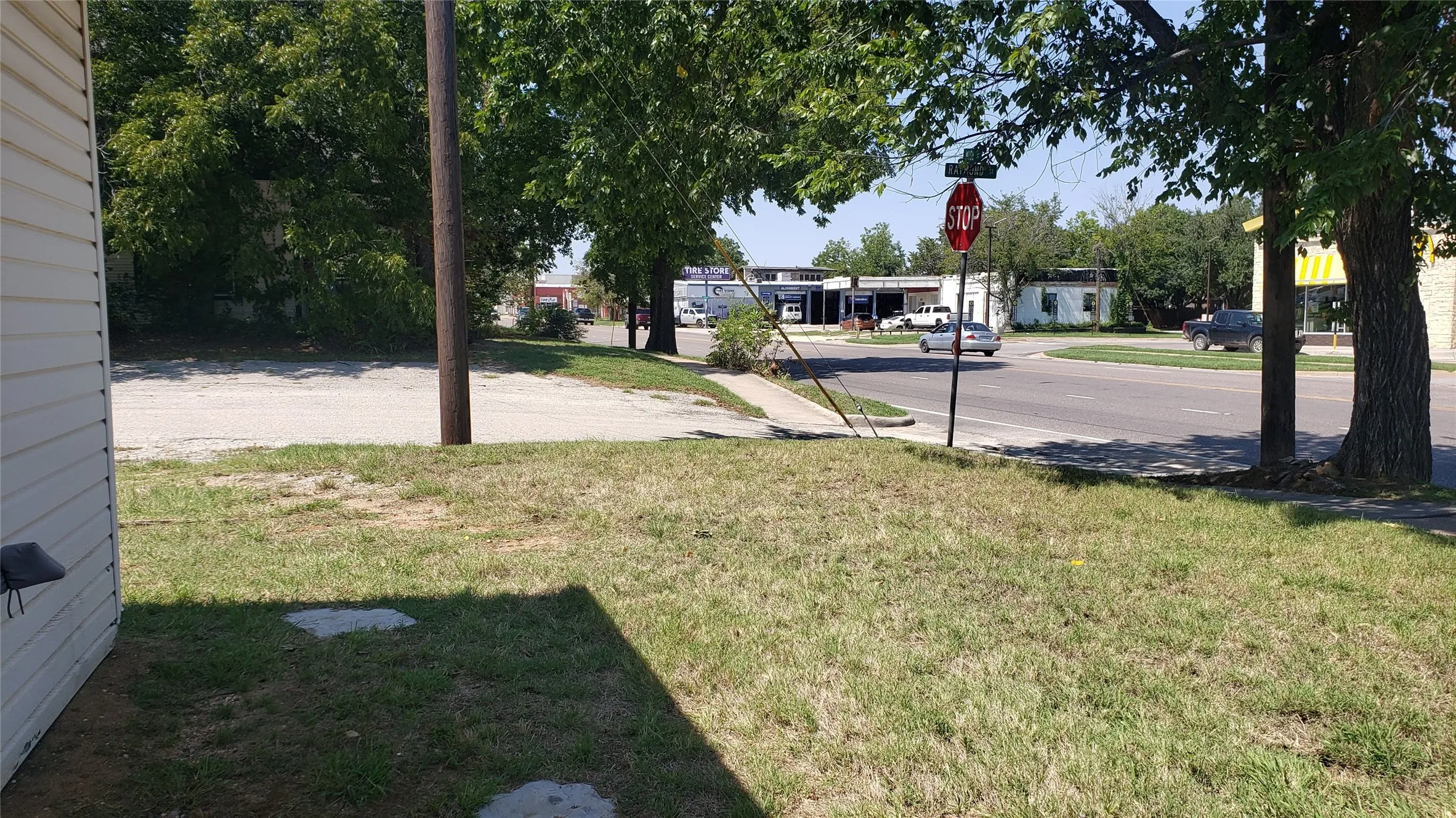 Retail For Sale in Montague County , 400 E Wise Street, Bowie, Texas 76230, 0, 0, Garage spaces, 0 Sqft, built in 1999, mls#21387396, Real Estate Agent in Bowie, Homes For Sale in Montague county, Homes For Sale in Bowie, Realtor in Bowie Texas, Real Estate Brokerage Independent Realty Texas, Luminita Cordes Realtor