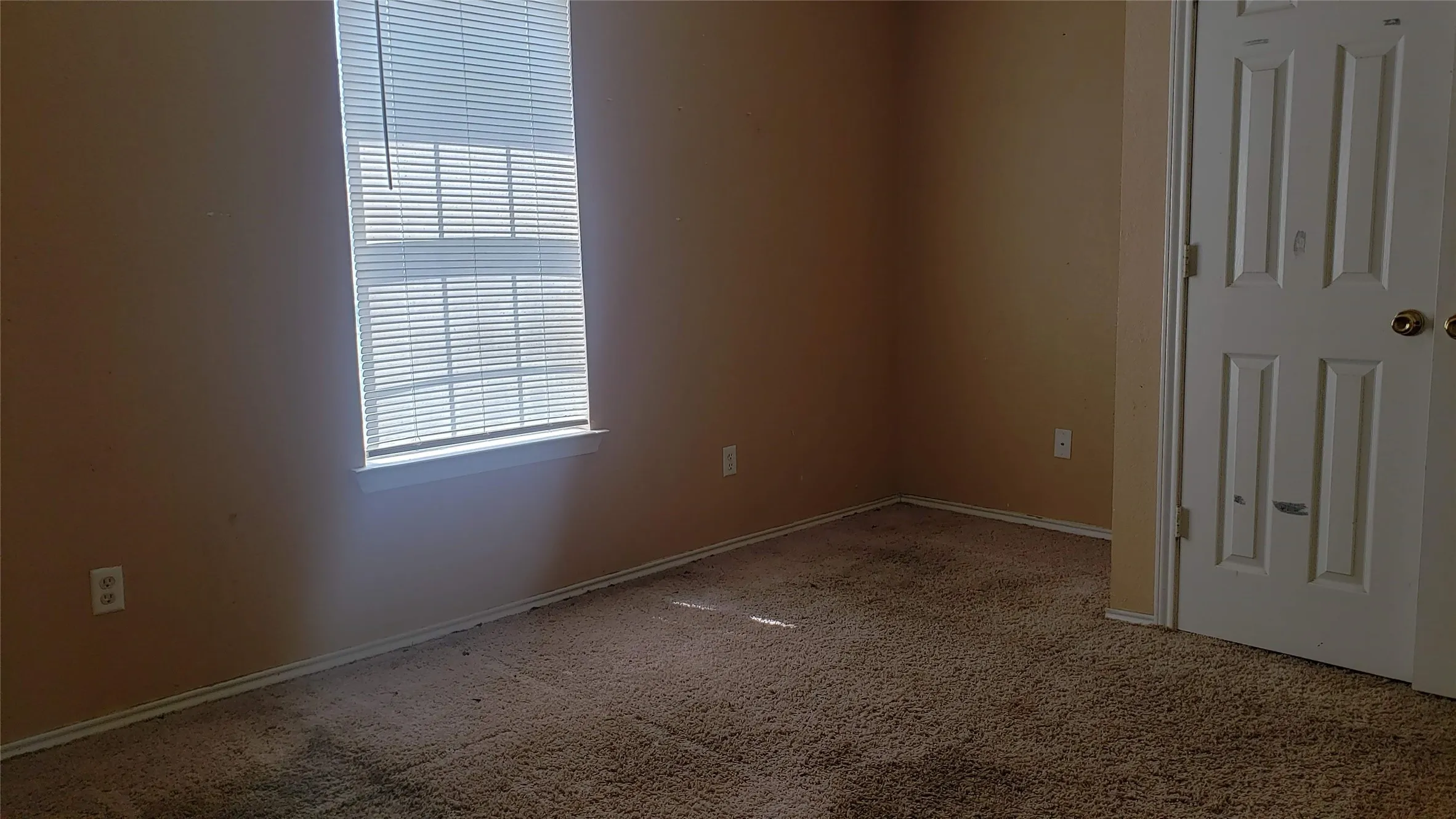 Retail For Sale in Montague County , 400 E Wise Street, Bowie, Texas 76230, 0, 0, Garage spaces, 0 Sqft, built in 1999, mls#21387396, Real Estate Agent in Bowie, Homes For Sale in Montague county, Homes For Sale in Bowie, Realtor in Bowie Texas, Real Estate Brokerage Independent Realty Texas, Luminita Cordes Realtor