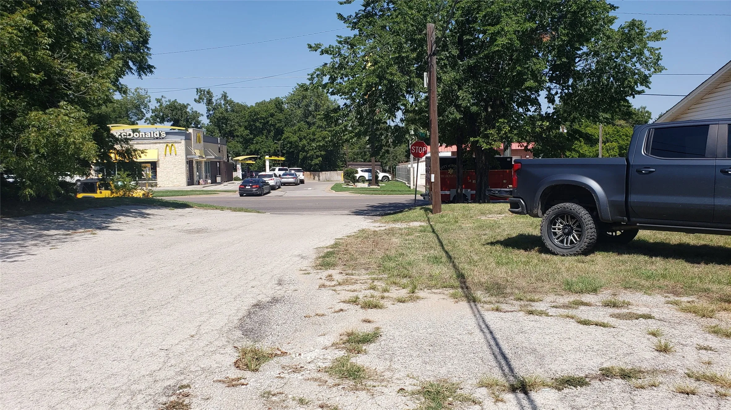 Retail For Sale in Montague County , 400 E Wise Street, Bowie, Texas 76230, 0, 0, Garage spaces, 0 Sqft, built in 1999, mls#21387396, Real Estate Agent in Bowie, Homes For Sale in Montague county, Homes For Sale in Bowie, Realtor in Bowie Texas, Real Estate Brokerage Independent Realty Texas, Luminita Cordes Realtor