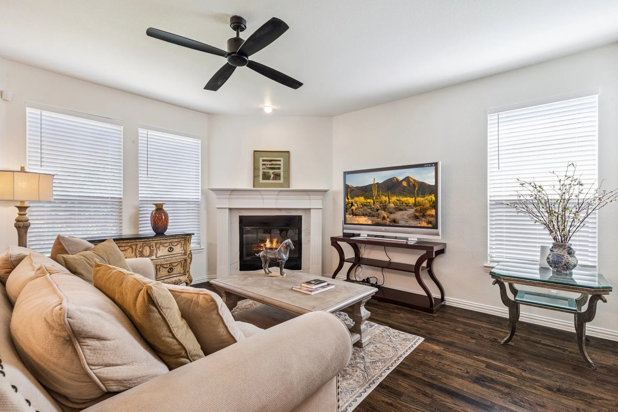 Single Family Residence For Rent in Denton County , 1700 Adams Place, Prosper, Texas 75078, 3 Bedroom, 3 Bathroom, 2 Garage spaces, 2,028 Sqft, built in 2007, mls#21387401, Real Estate Agent in Prosper, Homes For Rent in Denton county, Homes For Rent in Prosper, Realtor in Prosper Texas, Real Estate Brokerage Independent Realty Texas, Luminita Cordes Realtor