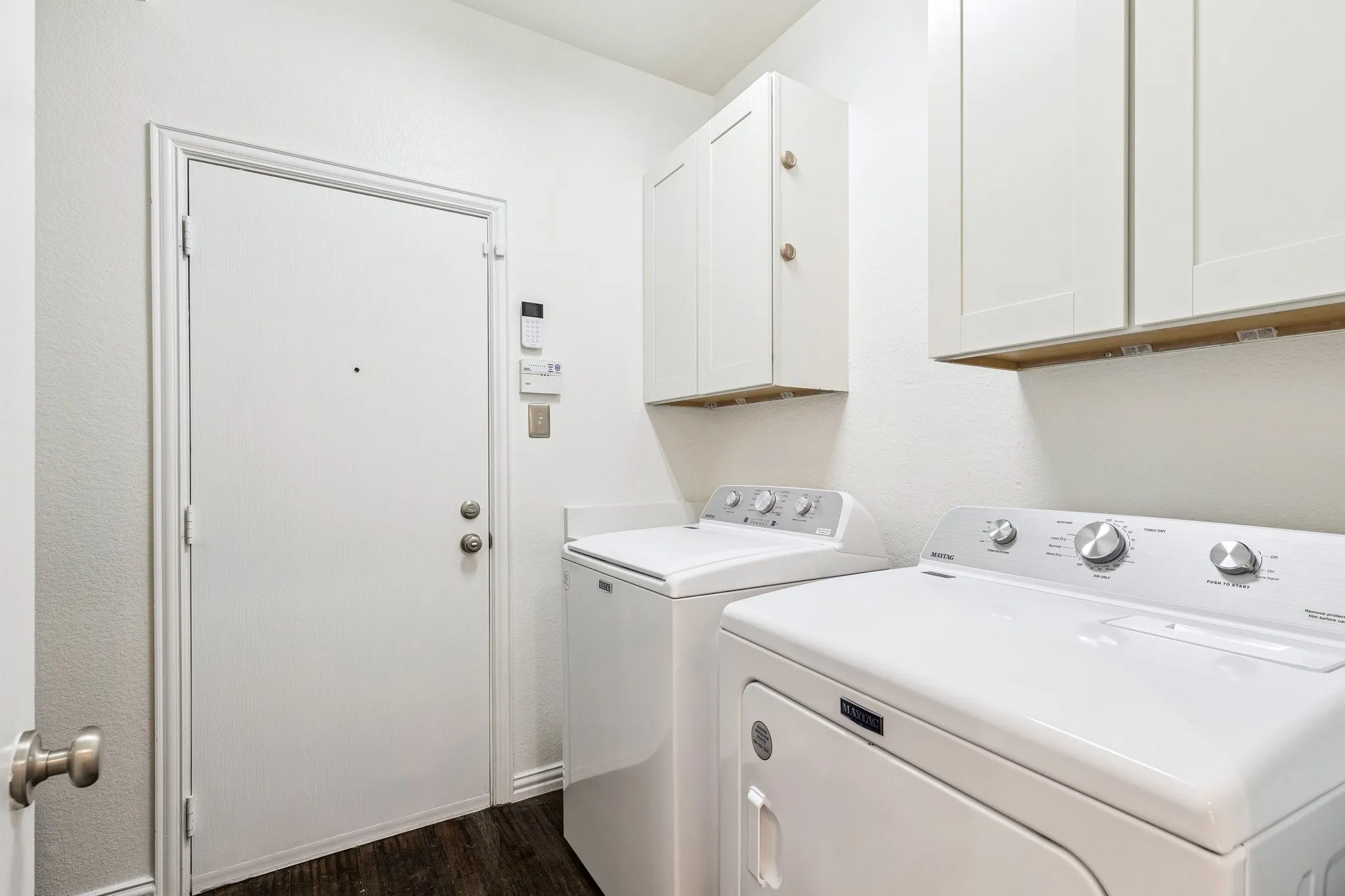 Single Family Residence For Rent in Denton County , 1700 Adams Place, Prosper, Texas 75078, 3 Bedroom, 3 Bathroom, 2 Garage spaces, 2,028 Sqft, built in 2007, mls#21387401, Real Estate Agent in Prosper, Homes For Rent in Denton county, Homes For Rent in Prosper, Realtor in Prosper Texas, Real Estate Brokerage Independent Realty Texas, Luminita Cordes Realtor