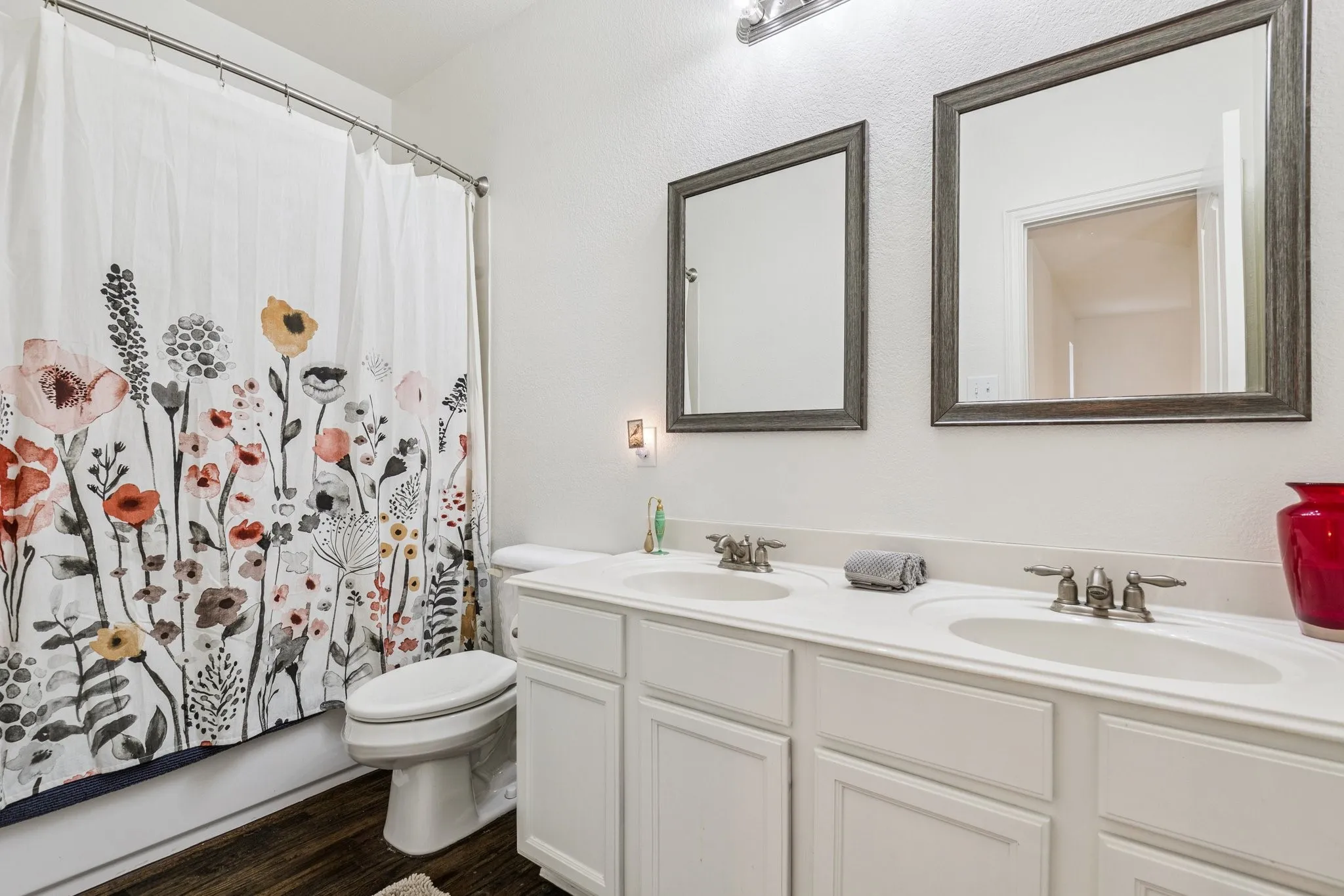Single Family Residence For Rent in Denton County , 1700 Adams Place, Prosper, Texas 75078, 3 Bedroom, 3 Bathroom, 2 Garage spaces, 2,028 Sqft, built in 2007, mls#21387401, Real Estate Agent in Prosper, Homes For Rent in Denton county, Homes For Rent in Prosper, Realtor in Prosper Texas, Real Estate Brokerage Independent Realty Texas, Luminita Cordes Realtor