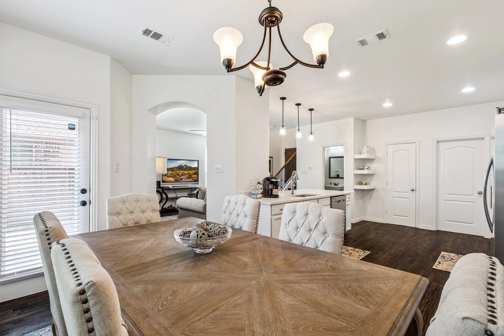 Single Family Residence For Rent in Denton County , 1700 Adams Place, Prosper, Texas 75078, 3 Bedroom, 3 Bathroom, 2 Garage spaces, 2,028 Sqft, built in 2007, mls#21387401, Real Estate Agent in Prosper, Homes For Rent in Denton county, Homes For Rent in Prosper, Realtor in Prosper Texas, Real Estate Brokerage Independent Realty Texas, Luminita Cordes Realtor