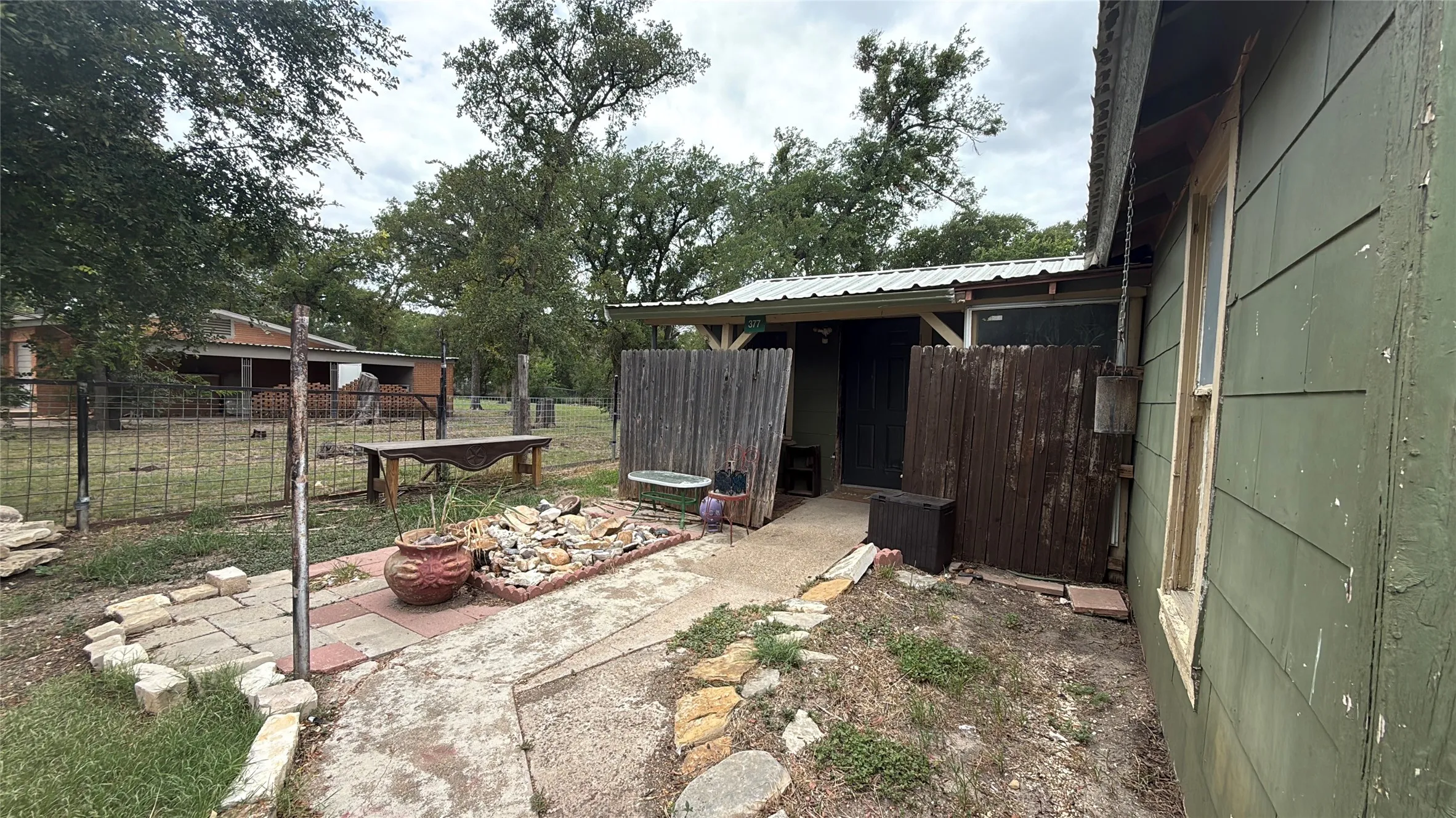 Single Family Residence For Sale in Coryell County , 377 Tom Sawyer Street, Evant, Texas 76525, 1 Bedroom, 1 Bathroom, Garage spaces, 1,237 Sqft, built in 1940, mls#21387394, Real Estate Agent in Evant, Homes For Sale in Coryell county, Homes For Sale in Evant, Realtor in Evant Texas, Real Estate Brokerage Independent Realty Texas, Luminita Cordes Realtor