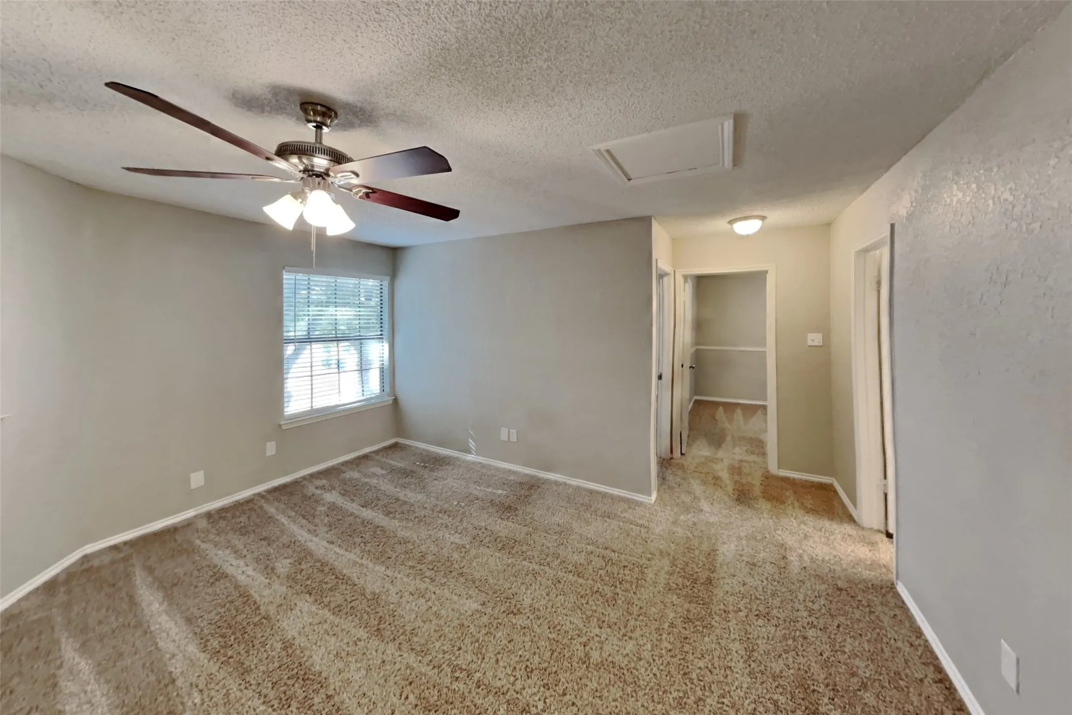 Single Family Residence For Rent in Denton County , 1313 Ponder Way, Flower Mound, Texas 75028, 3 Bedroom, 3 Bathroom, 2 Garage spaces, 2,023 Sqft, built in 1985, mls#21387391, Real Estate Agent in Flower Mound, Homes For Rent in Denton county, Homes For Rent in Flower Mound, Realtor in Flower Mound Texas, Real Estate Brokerage Independent Realty Texas, Luminita Cordes Realtor