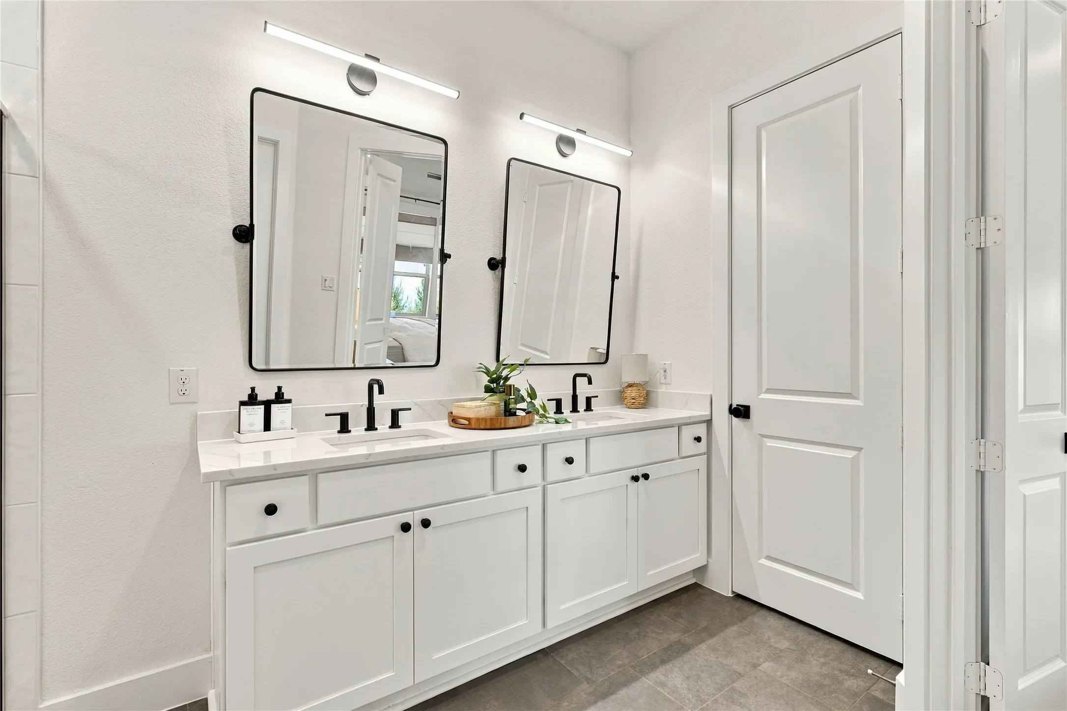 Single Family Residence For Sale in Collin County , 4024 Explorer Way, Mc Kinney, Texas 75071, 4 Bedroom, 3 Bathroom, 2 Garage spaces, 2,211 Sqft, built in 2024, mls#21387174, Real Estate Agent in Mc Kinney, Homes For Sale in Collin county, Homes For Sale in Mc Kinney, Realtor in Mc Kinney Texas, Real Estate Brokerage Independent Realty Texas, Luminita Cordes Realtor