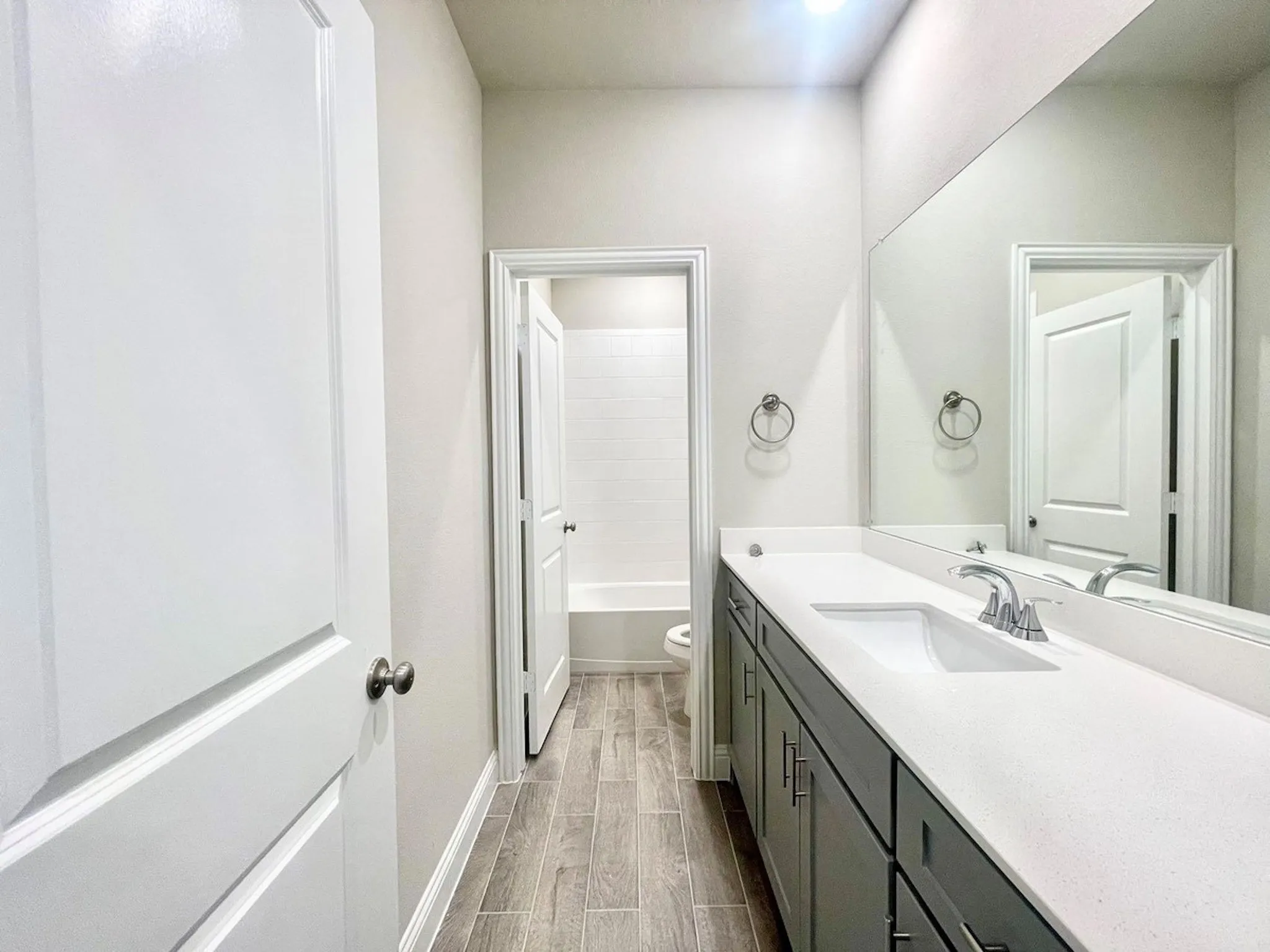 Single Family Residence For Sale in Collin County , 809 Tartane Drive, Anna, Texas 75409, 3 Bedroom, 2 Bathroom, 2 Garage spaces, 1,808 Sqft, built in 2024, mls#21387435, Real Estate Agent in Anna, Homes For Sale in Collin county, Homes For Sale in Anna, Realtor in Anna Texas, Real Estate Brokerage Independent Realty Texas, Luminita Cordes Realtor