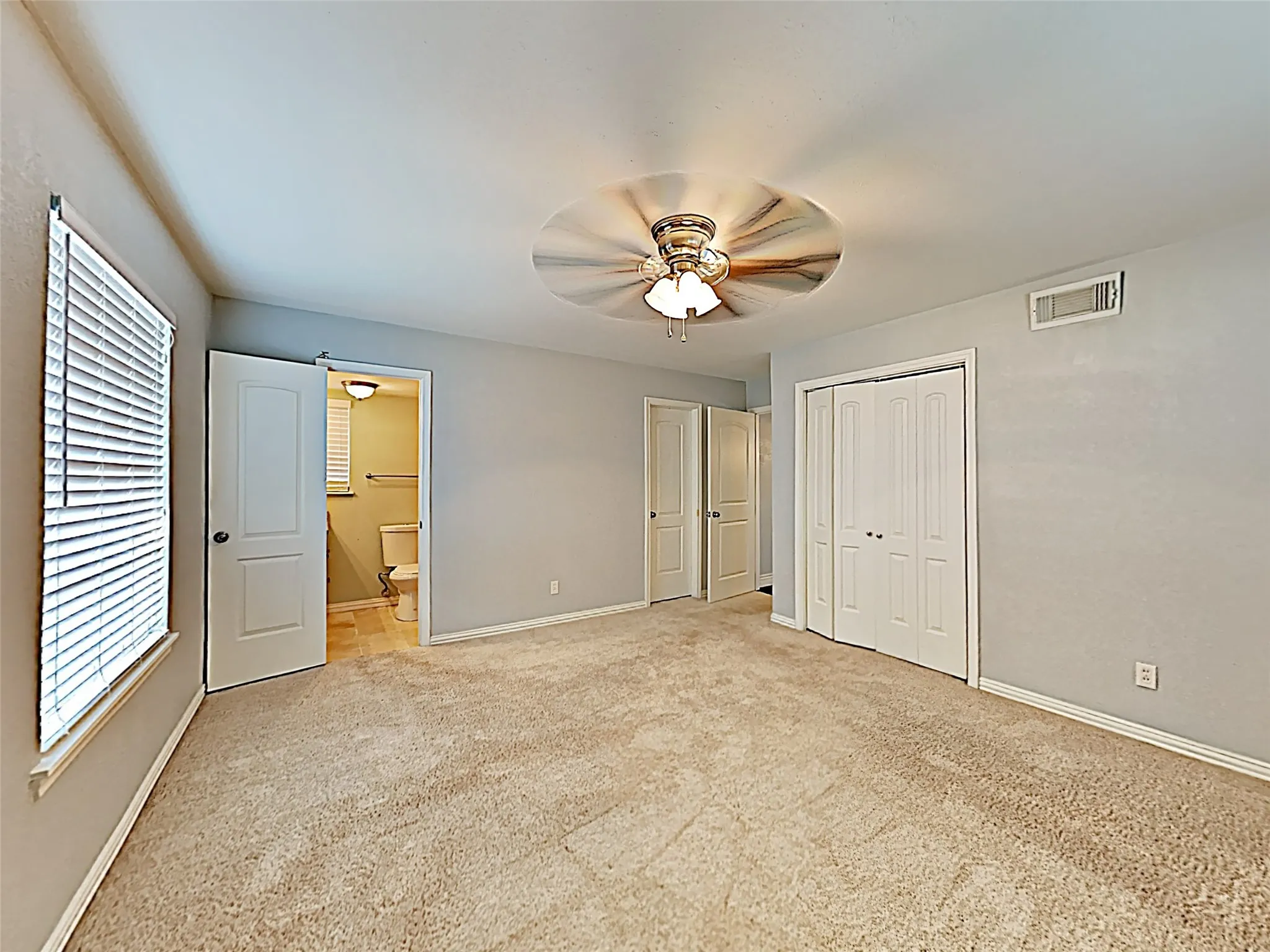 Single Family Residence For Rent in Dallas County , 8476 Sweetwood Drive, Dallas, Texas 75228, 3 Bedroom, 2 Bathroom, 2 Garage spaces, 1,897 Sqft, built in 1962, mls#21387442, Real Estate Agent in Dallas, Homes For Rent in Dallas county, Homes For Rent in Dallas, Realtor in Dallas Texas, Real Estate Brokerage Independent Realty Texas, Luminita Cordes Realtor