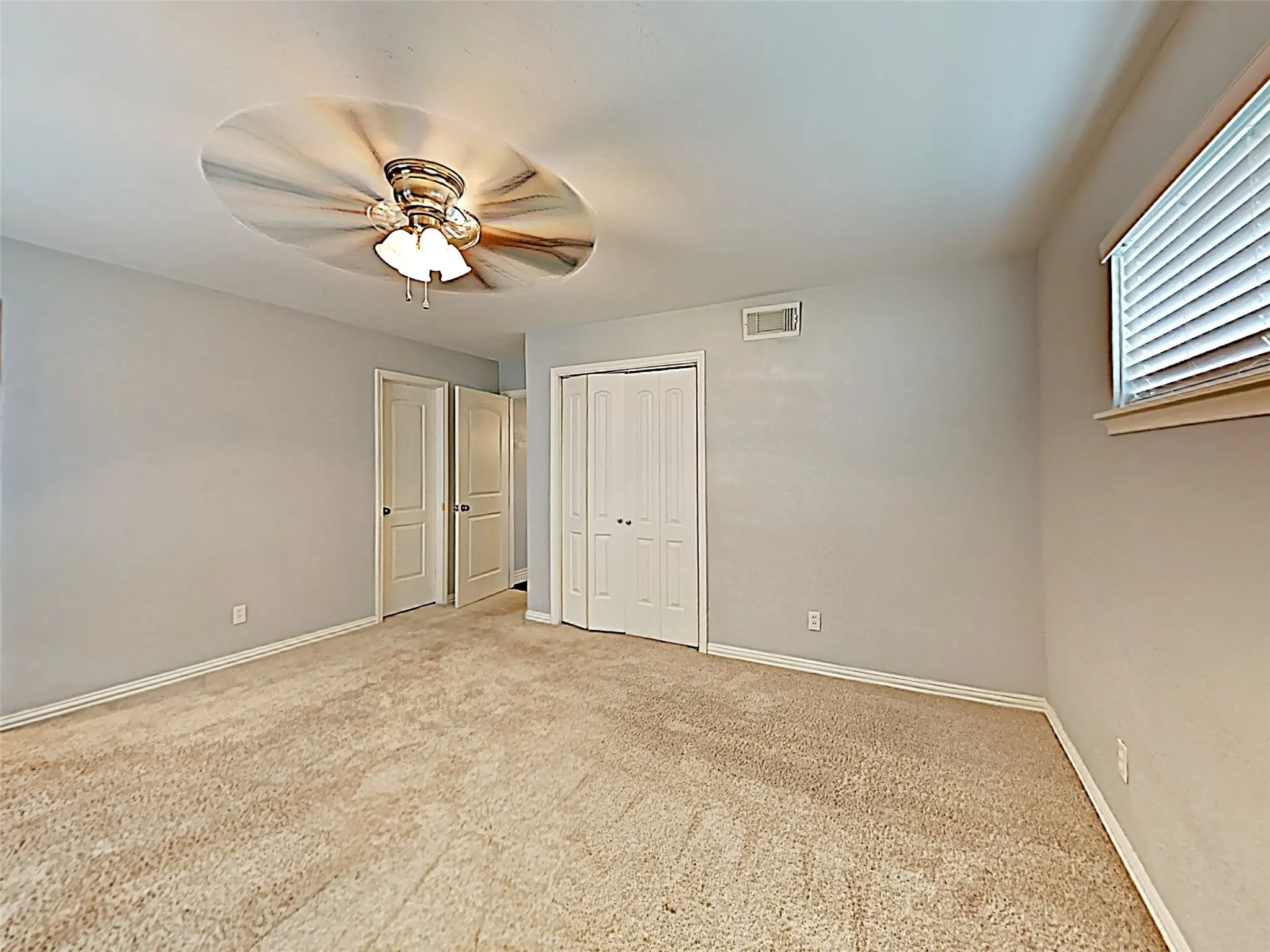 Single Family Residence For Rent in Dallas County , 8476 Sweetwood Drive, Dallas, Texas 75228, 3 Bedroom, 2 Bathroom, 2 Garage spaces, 1,897 Sqft, built in 1962, mls#21387442, Real Estate Agent in Dallas, Homes For Rent in Dallas county, Homes For Rent in Dallas, Realtor in Dallas Texas, Real Estate Brokerage Independent Realty Texas, Luminita Cordes Realtor