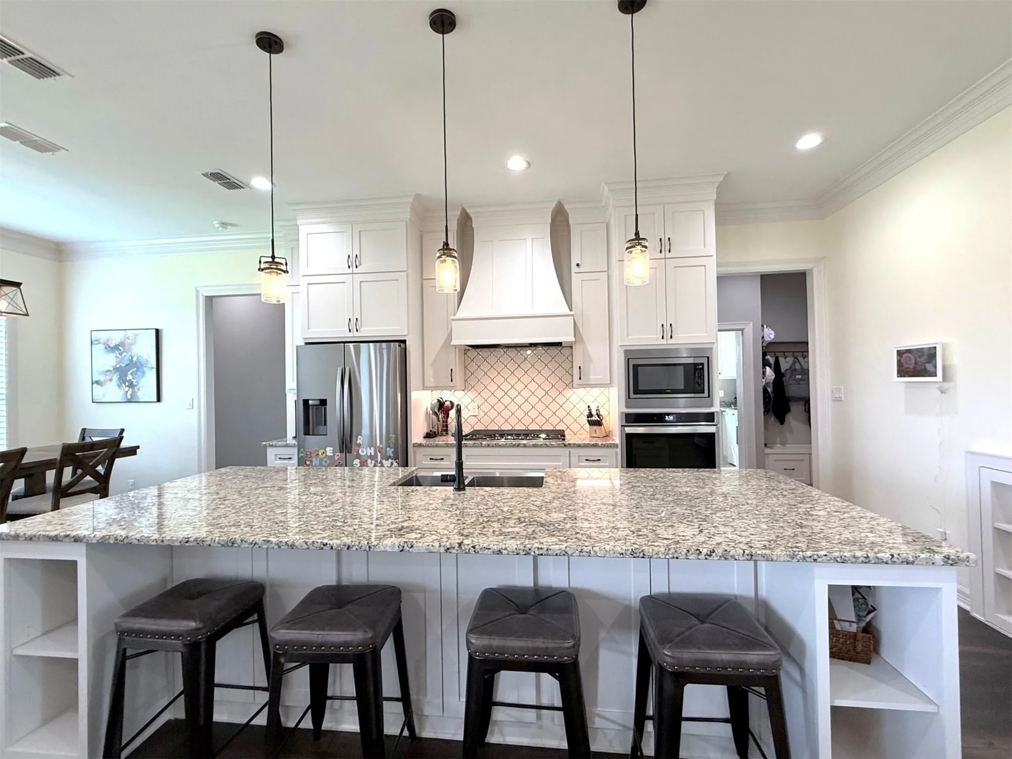 Single Family Residence For Sale in Smith County , 264 Heritage Way, Bullard, Texas 75757, 4 Bedroom, 3 Bathroom, 2 Garage spaces, 2,757 Sqft, built in 2020, mls#21387173, Real Estate Agent in Bullard, Homes For Sale in Smith county, Homes For Sale in Bullard, Realtor in Bullard Texas, Real Estate Brokerage Independent Realty Texas, Luminita Cordes Realtor