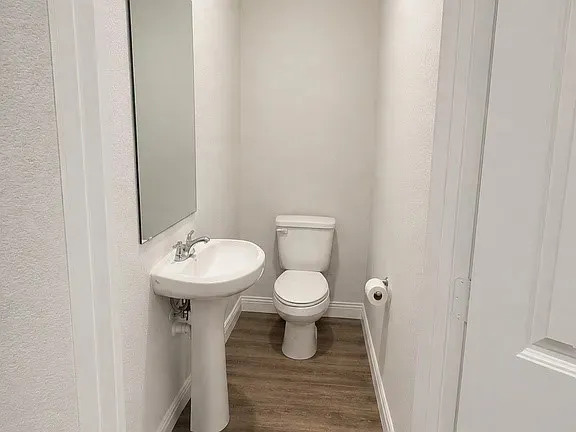 Single Family Residence For Sale in Dallas County , 4660 Raleigh Dalton, Dallas, Texas 75227, 4 Bedroom, 4 Bathroom, 2 Garage spaces, 2,495 Sqft, built in 2020, mls#21387455, Real Estate Agent in Dallas, Homes For Sale in Dallas county, Homes For Sale in Dallas, Realtor in Dallas Texas, Real Estate Brokerage Independent Realty Texas, Luminita Cordes Realtor