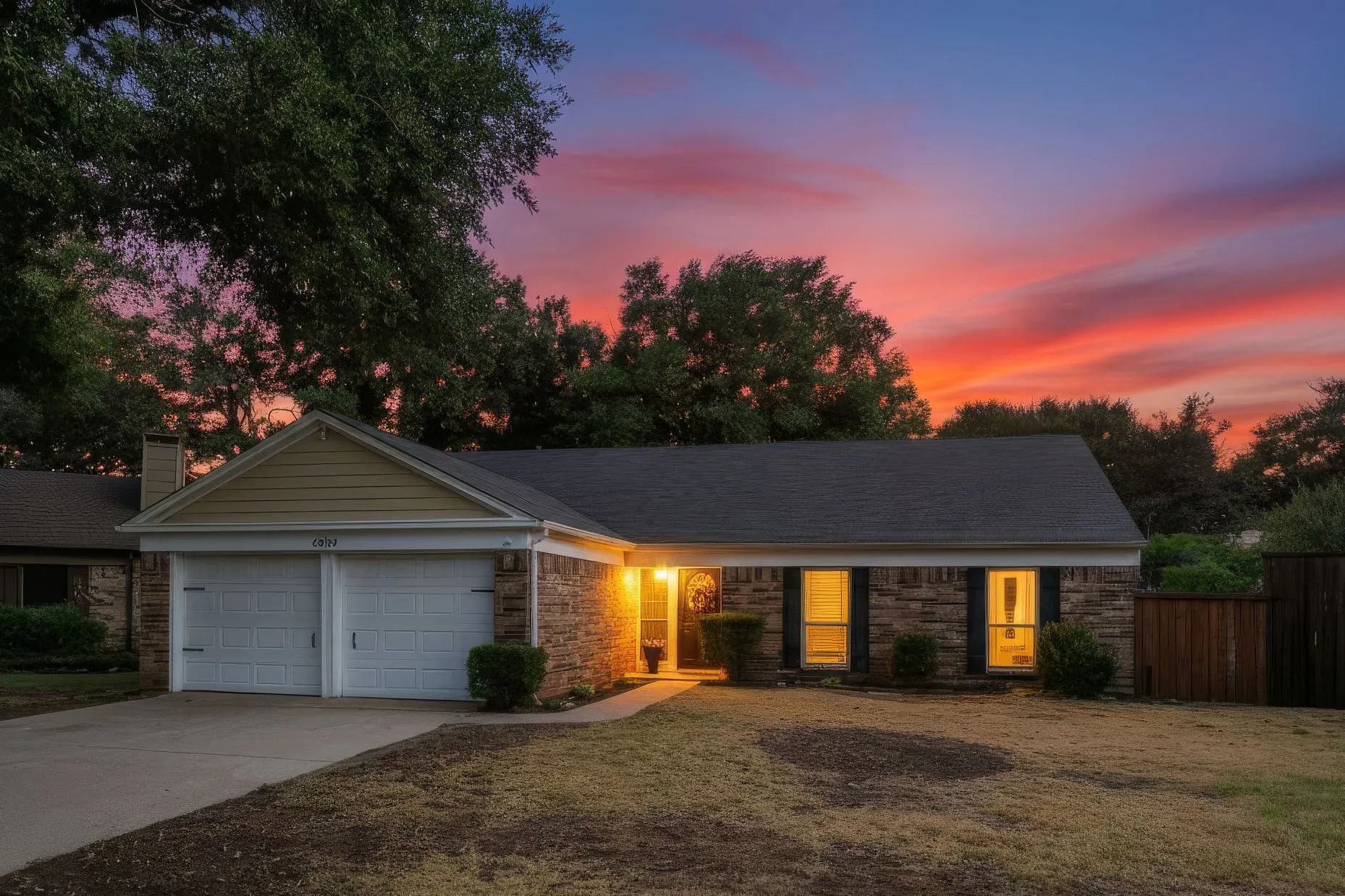 Single Family Residence For Sale in Denton County , 4023 Willow Run, Flower Mound, Texas 75028, 3 Bedroom, 2 Bathroom, 2 Garage spaces, 1,513 Sqft, built in 1982, mls#21381744, Real Estate Agent in Flower Mound, Homes For Sale in Denton county, Homes For Sale in Flower Mound, Realtor in Flower Mound Texas, Real Estate Brokerage Independent Realty Texas, Luminita Cordes Realtor