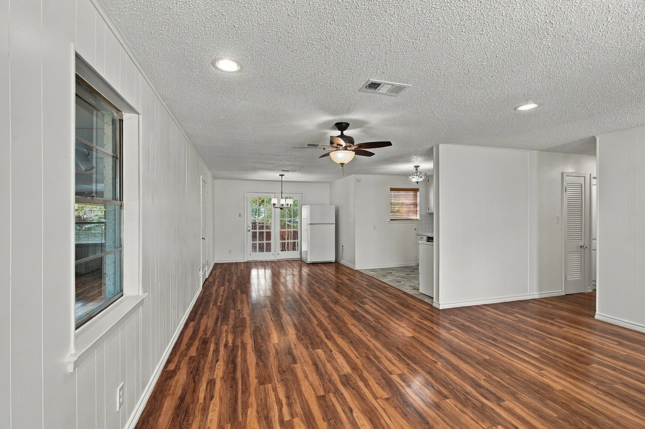 Unimproved Land For Sale in Dallas County , 101 S Heartz Road, Coppell, Texas 75019, 0, 0, Garage spaces, 0 Sqft, built in 1963, mls#21386076, Real Estate Agent in Coppell, Homes For Sale in Dallas county, Homes For Sale in Coppell, Realtor in Coppell Texas, Real Estate Brokerage Independent Realty Texas, Luminita Cordes Realtor