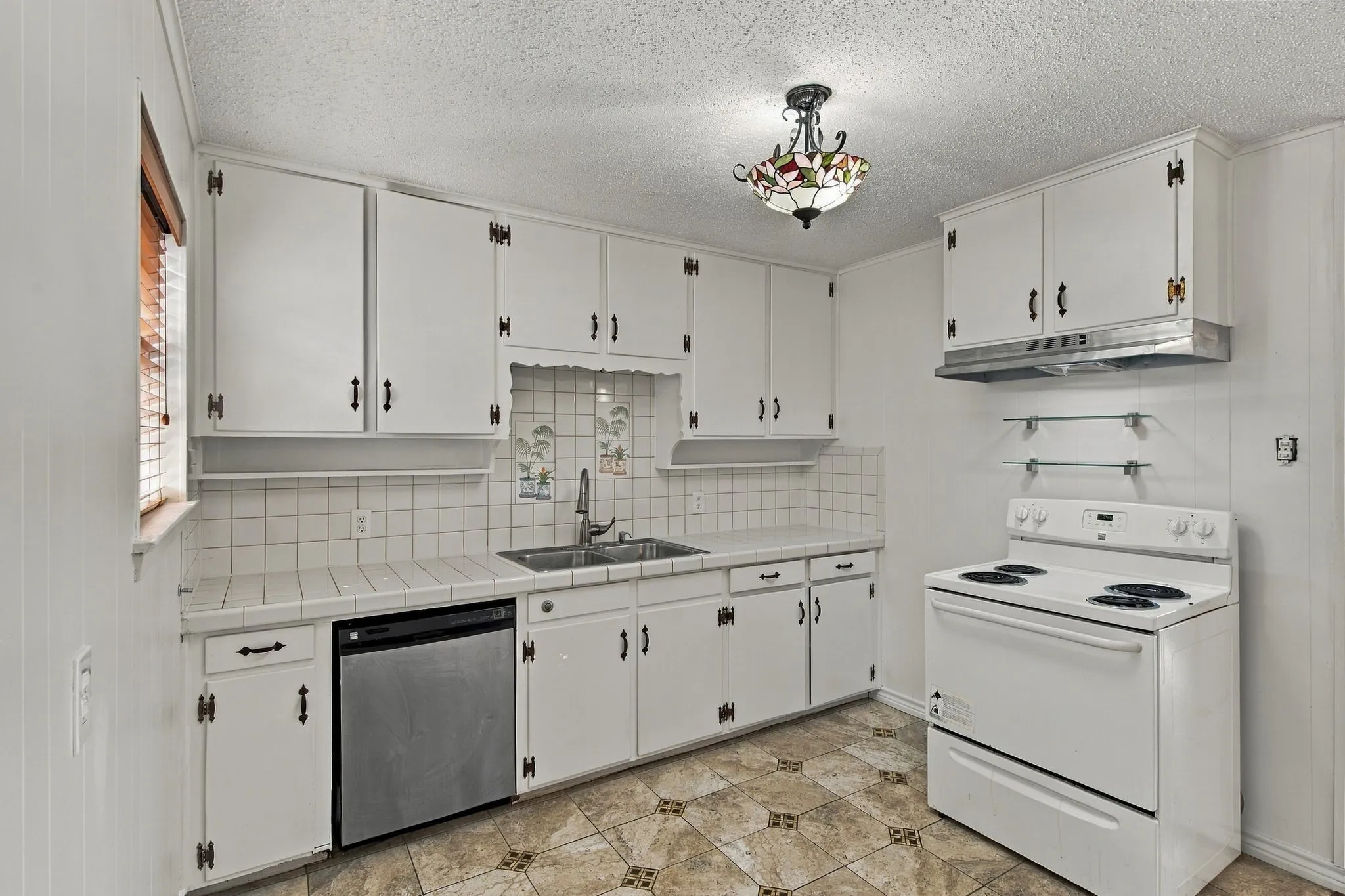 Unimproved Land For Sale in Dallas County , 101 S Heartz Road, Coppell, Texas 75019, 0, 0, Garage spaces, 0 Sqft, built in 1963, mls#21386076, Real Estate Agent in Coppell, Homes For Sale in Dallas county, Homes For Sale in Coppell, Realtor in Coppell Texas, Real Estate Brokerage Independent Realty Texas, Luminita Cordes Realtor