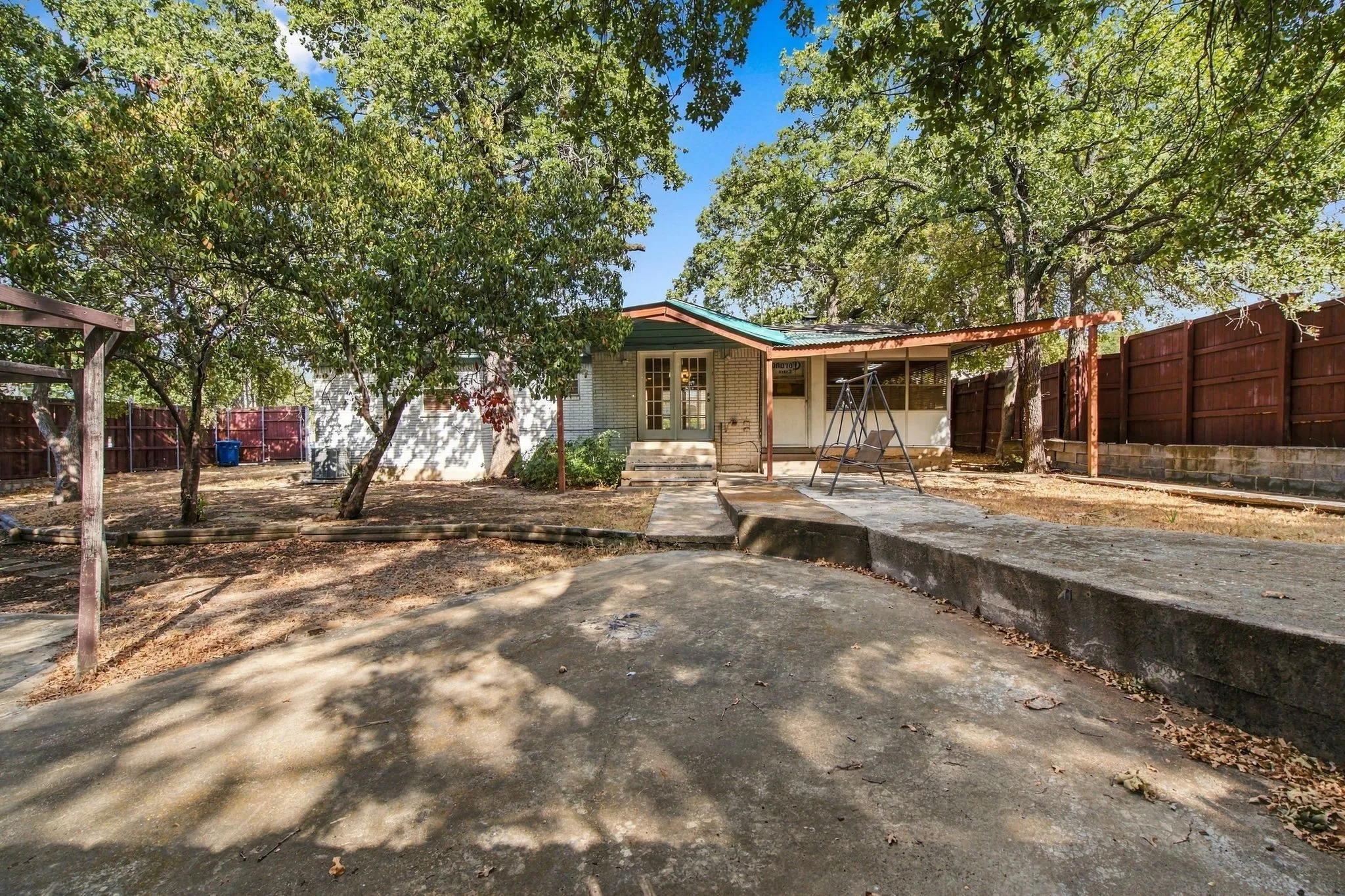 Unimproved Land For Sale in Dallas County , 101 S Heartz Road, Coppell, Texas 75019, 0, 0, Garage spaces, 0 Sqft, built in 1963, mls#21386076, Real Estate Agent in Coppell, Homes For Sale in Dallas county, Homes For Sale in Coppell, Realtor in Coppell Texas, Real Estate Brokerage Independent Realty Texas, Luminita Cordes Realtor