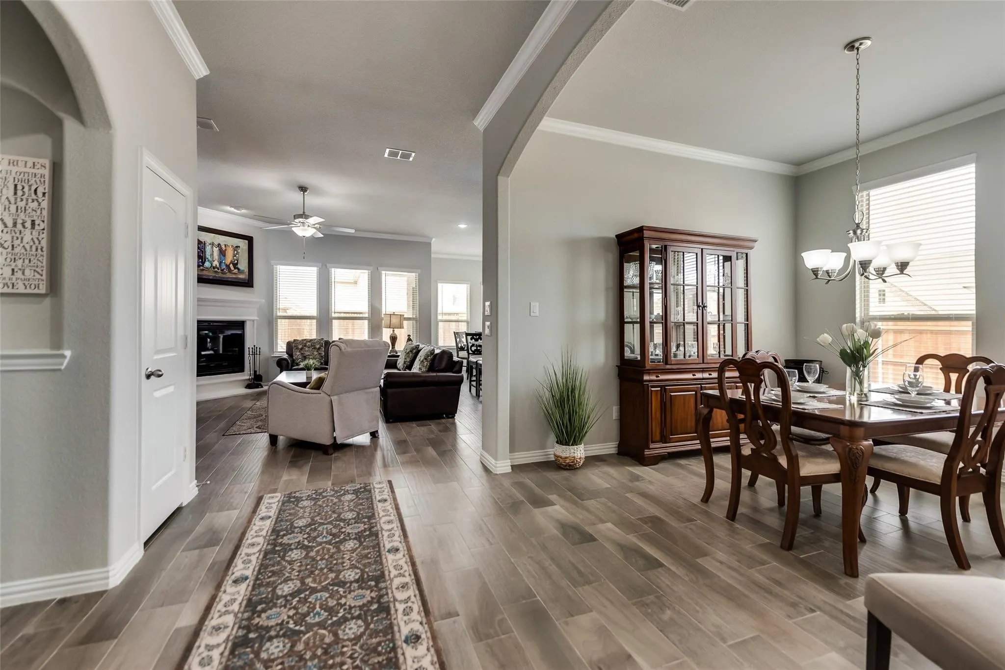 Single Family Residence For Rent in Rockwall County , 639 Devonshire Drive, Fate, Texas 75189, 4 Bedroom, 3 Bathroom, 2 Garage spaces, 2,129 Sqft, built in 2019, mls#21386092, Real Estate Agent in Fate, Homes For Rent in Rockwall county, Homes For Rent in Fate, Realtor in Fate Texas, Real Estate Brokerage Independent Realty Texas, Luminita Cordes Realtor