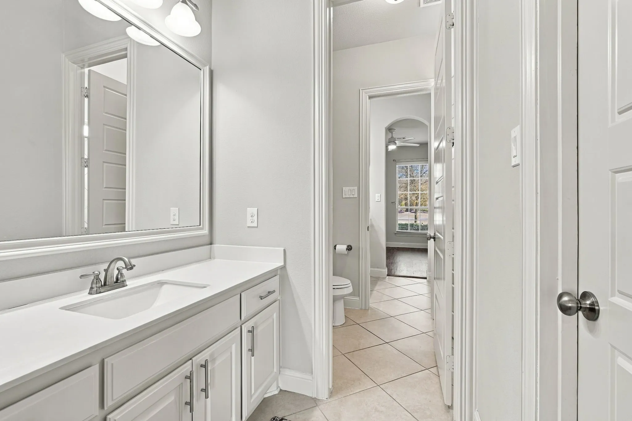 Single Family Residence For Sale in Ellis County , 5620 Limestone Lane, Midlothian, Texas 76065, 4 Bedroom, 3 Bathroom, 3 Garage spaces, 3,233 Sqft, built in 2017, mls#21387136, Real Estate Agent in Midlothian, Homes For Sale in Ellis county, Homes For Sale in Midlothian, Realtor in Midlothian Texas, Real Estate Brokerage Independent Realty Texas, Luminita Cordes Realtor
