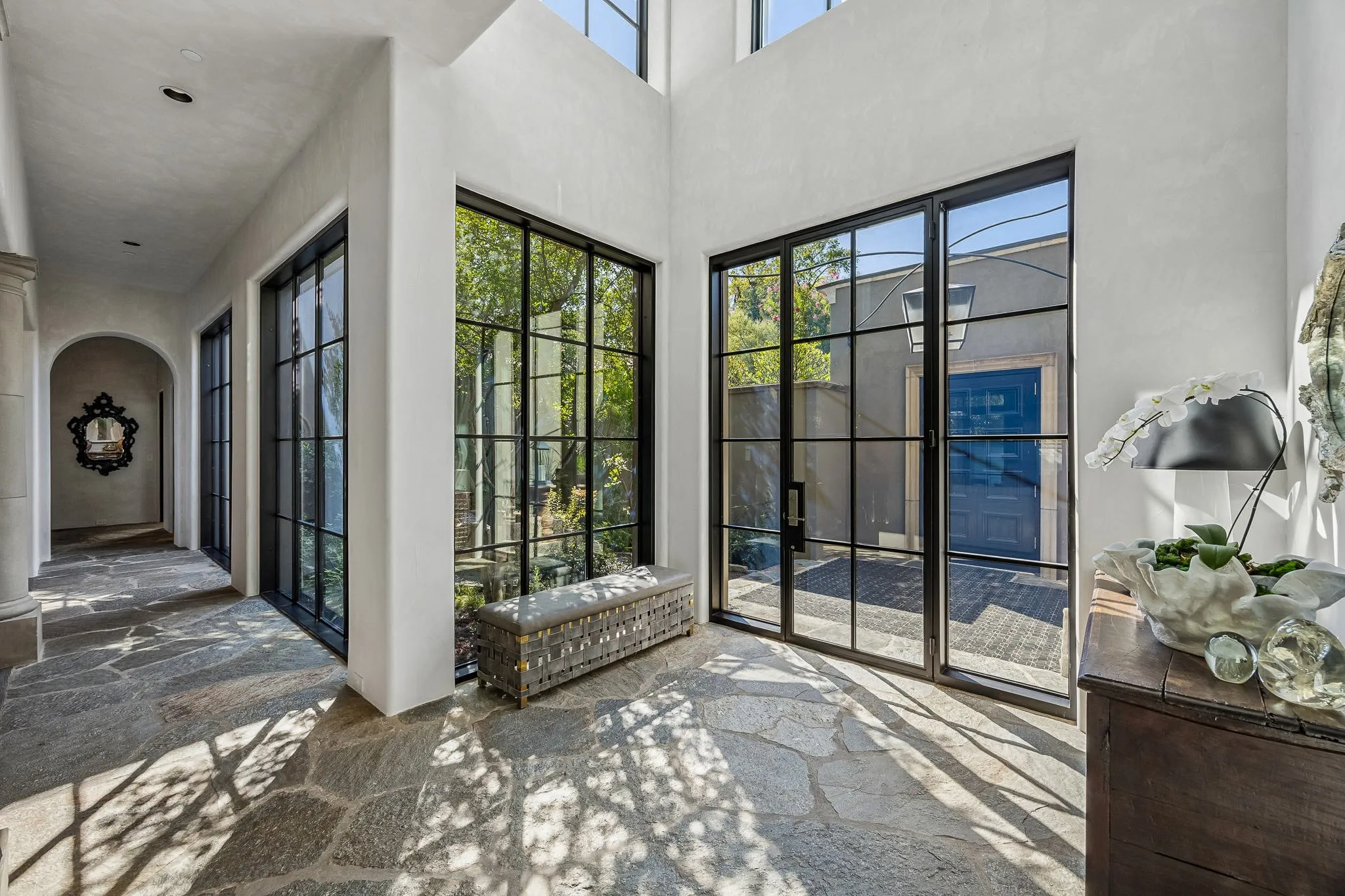 Single Family Residence For Sale in Dallas County , 6107 Northwood Road, Dallas, Texas 75225, 5 Bedroom, 6 Bathroom, 3 Garage spaces, 5,804 Sqft, built in 2018, mls#21385329, Real Estate Agent in Dallas, Homes For Sale in Dallas county, Homes For Sale in Dallas, Realtor in Dallas Texas, Real Estate Brokerage Independent Realty Texas, Luminita Cordes Realtor