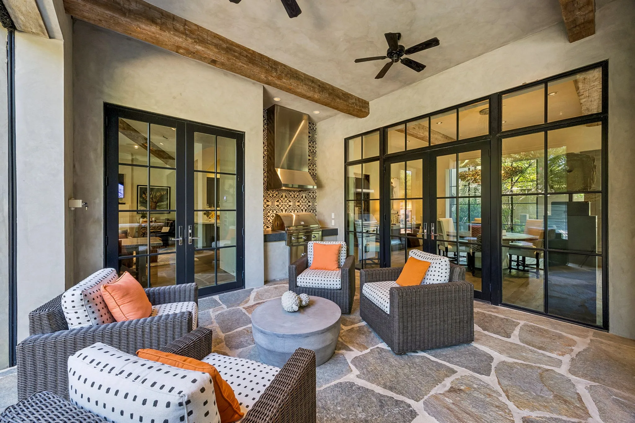 Single Family Residence For Sale in Dallas County , 6107 Northwood Road, Dallas, Texas 75225, 5 Bedroom, 6 Bathroom, 3 Garage spaces, 5,804 Sqft, built in 2018, mls#21385329, Real Estate Agent in Dallas, Homes For Sale in Dallas county, Homes For Sale in Dallas, Realtor in Dallas Texas, Real Estate Brokerage Independent Realty Texas, Luminita Cordes Realtor