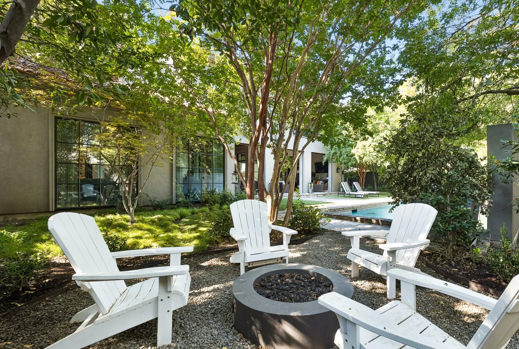 Single Family Residence For Sale in Dallas County , 6107 Northwood Road, Dallas, Texas 75225, 5 Bedroom, 6 Bathroom, 3 Garage spaces, 5,804 Sqft, built in 2018, mls#21385329, Real Estate Agent in Dallas, Homes For Sale in Dallas county, Homes For Sale in Dallas, Realtor in Dallas Texas, Real Estate Brokerage Independent Realty Texas, Luminita Cordes Realtor