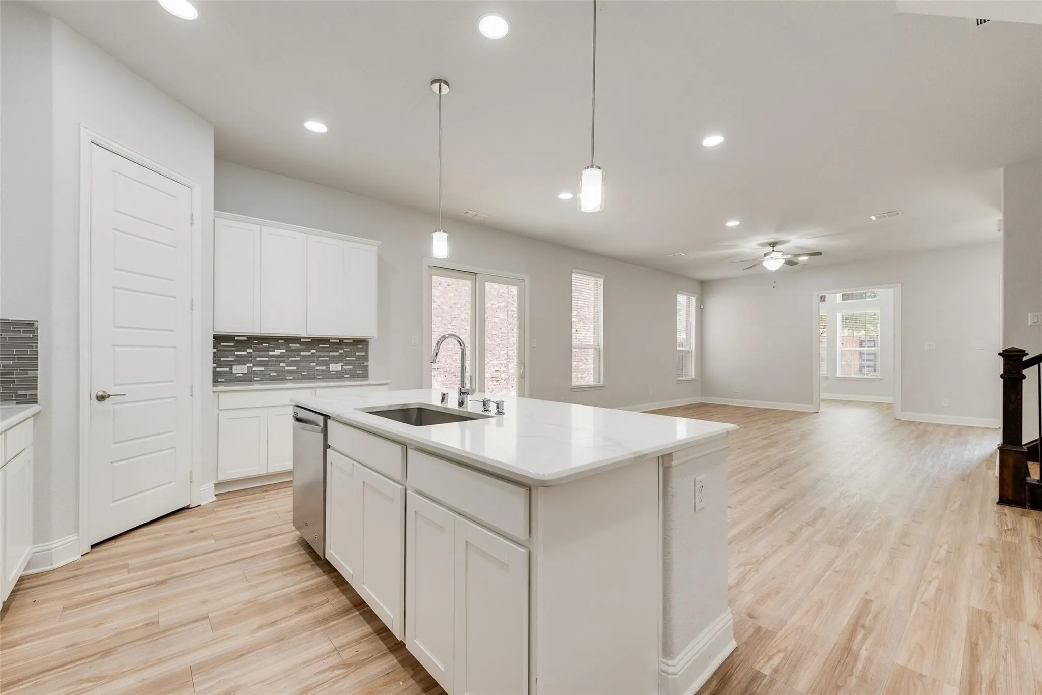 Single Family Residence For Rent in Collin County , 628 Ansley Way, Allen, Texas 75013, 3 Bedroom, 3 Bathroom, 2 Garage spaces, 2,456 Sqft, built in 2017, mls#21386344, Real Estate Agent in Allen, Homes For Rent in Collin county, Homes For Rent in Allen, Realtor in Allen Texas, Real Estate Brokerage Independent Realty Texas, Luminita Cordes Realtor