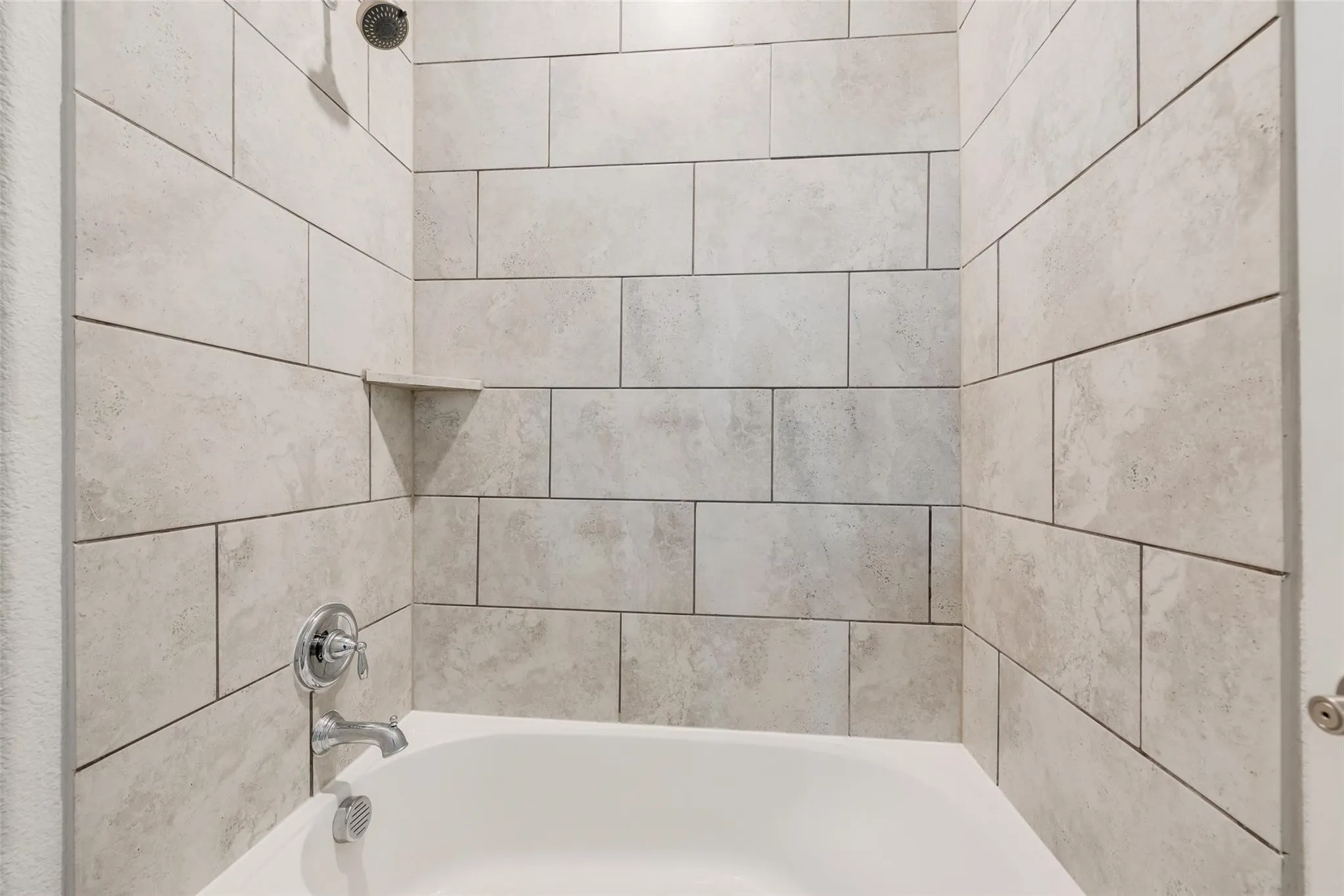 Single Family Residence For Rent in Collin County , 628 Ansley Way, Allen, Texas 75013, 3 Bedroom, 3 Bathroom, 2 Garage spaces, 2,456 Sqft, built in 2017, mls#21386344, Real Estate Agent in Allen, Homes For Rent in Collin county, Homes For Rent in Allen, Realtor in Allen Texas, Real Estate Brokerage Independent Realty Texas, Luminita Cordes Realtor