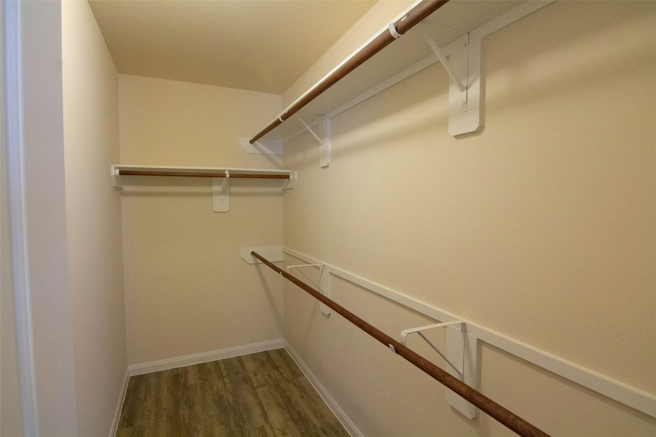 Single Family Residence For Rent in Tarrant County , 4001 Bonita Springs Drive, Fort Worth, Texas 76123, 3 Bedroom, 2 Bathroom, 2 Garage spaces, 1,398 Sqft, built in 2015, mls#21387480, Real Estate Agent in Fort Worth, Homes For Rent in Tarrant county, Homes For Rent in Fort Worth, Realtor in Fort Worth Texas, Real Estate Brokerage Independent Realty Texas, Luminita Cordes Realtor