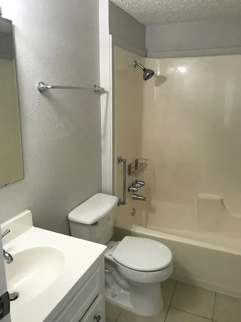 Single Family Residence For Rent in Dallas County , 3110 Leanne Street, Rowlett, Texas 75088, 3 Bedroom, 2 Bathroom, 1 Garage spaces, 1,024 Sqft, built in 1973, mls#21387256, Real Estate Agent in Rowlett, Homes For Rent in Dallas county, Homes For Rent in Rowlett, Realtor in Rowlett Texas, Real Estate Brokerage Independent Realty Texas, Luminita Cordes Realtor