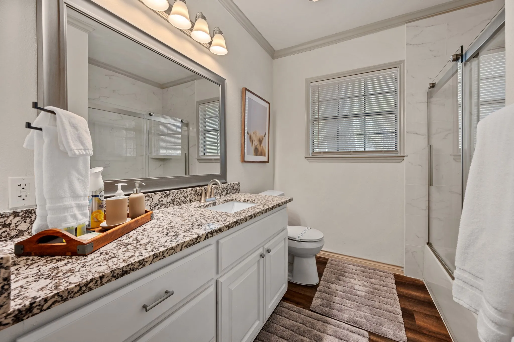 Single Family Residence For Sale in Tarrant County , 3458 Suffolk Drive, Fort Worth, Texas 76109, 3 Bedroom, 2 Bathroom, Garage spaces, 1,266 Sqft, built in 1948, mls#21387171, Real Estate Agent in Fort Worth, Homes For Sale in Tarrant county, Homes For Sale in Fort Worth, Realtor in Fort Worth Texas, Real Estate Brokerage Independent Realty Texas, Luminita Cordes Realtor
