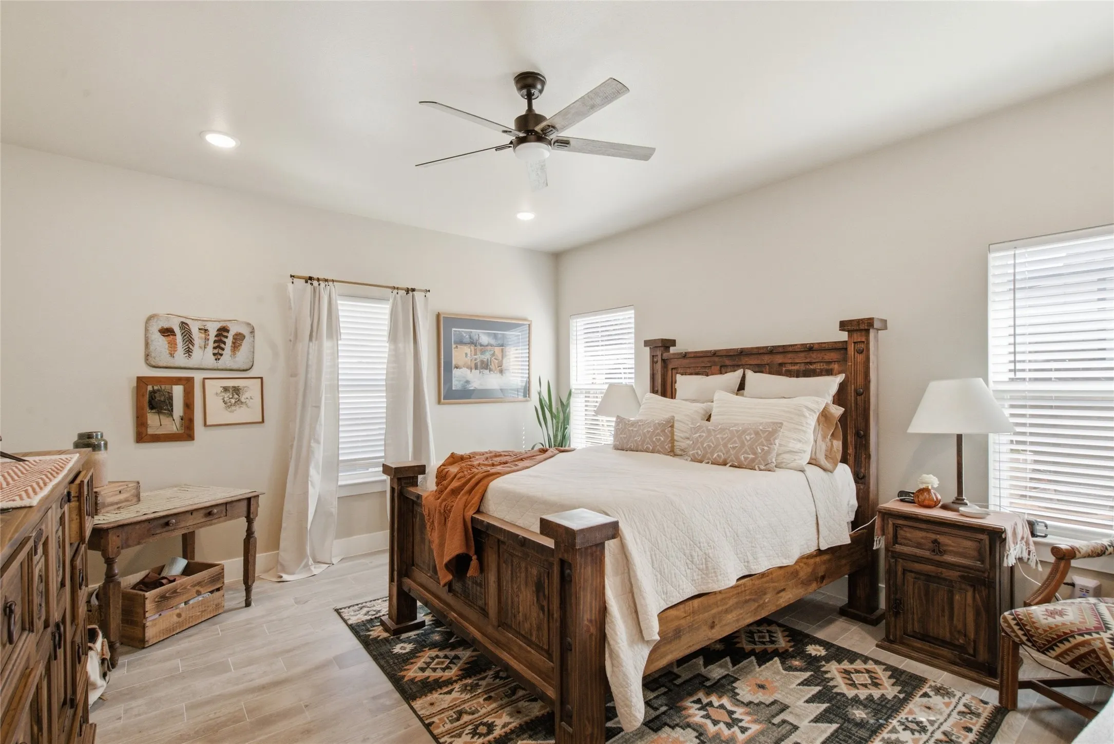Single Family Residence For Sale in Wise County , 205 Owens Street, Bridgeport, Texas 76426, 3 Bedroom, 2 Bathroom, Garage spaces, 1,426 Sqft, built in 2023, mls#21386755, Real Estate Agent in Bridgeport, Homes For Sale in Wise county, Homes For Sale in Bridgeport, Realtor in Bridgeport Texas, Real Estate Brokerage Independent Realty Texas, Luminita Cordes Realtor