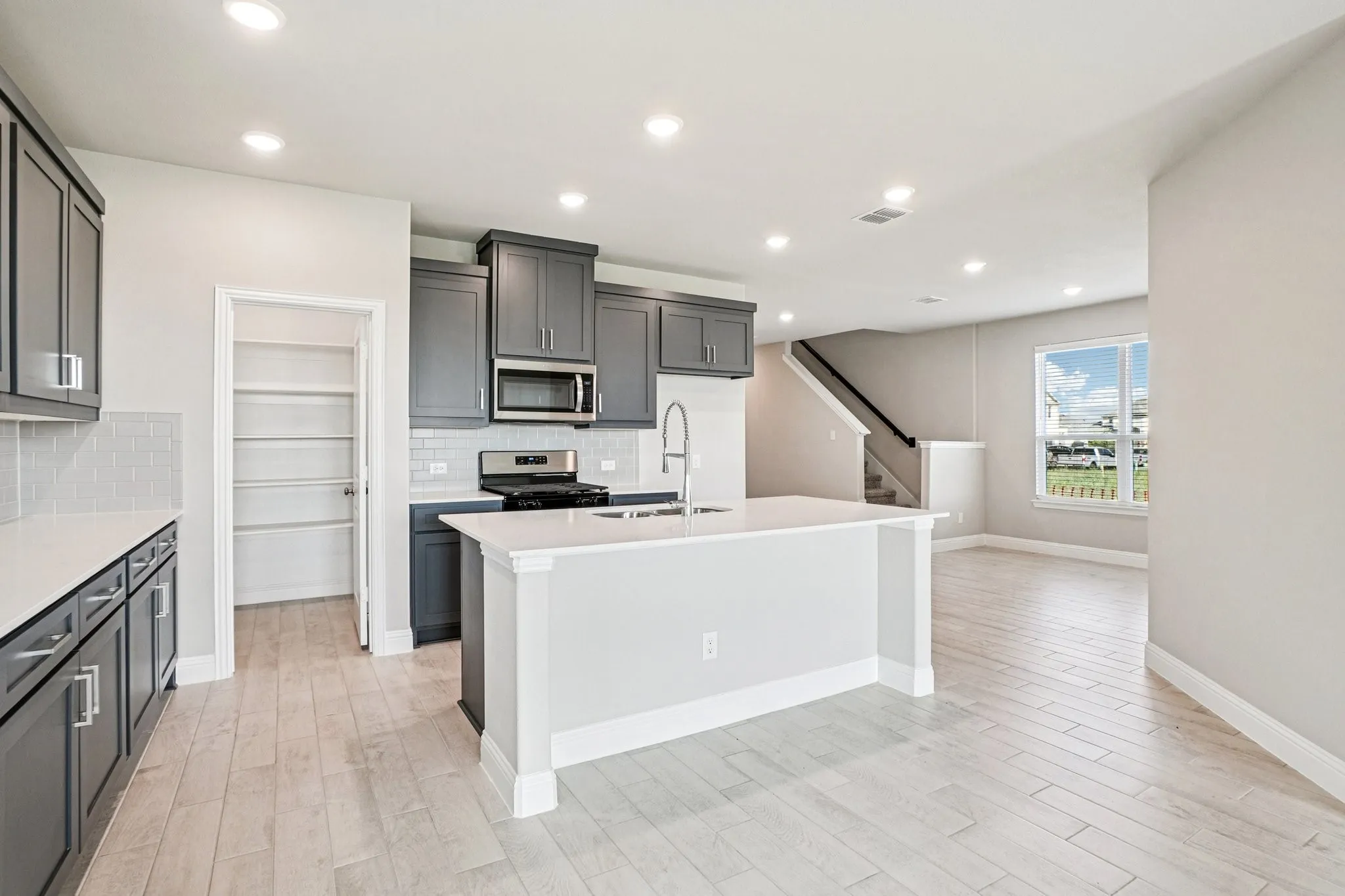 Single Family Residence For Rent in Collin County , 3009 Camilli Cove, Princeton, Texas 75407, 4 Bedroom, 3 Bathroom, 2 Garage spaces, 2,436 Sqft, built in 2025, mls#21387512, Real Estate Agent in Princeton, Homes For Rent in Collin county, Homes For Rent in Princeton, Realtor in Princeton Texas, Real Estate Brokerage Independent Realty Texas, Luminita Cordes Realtor