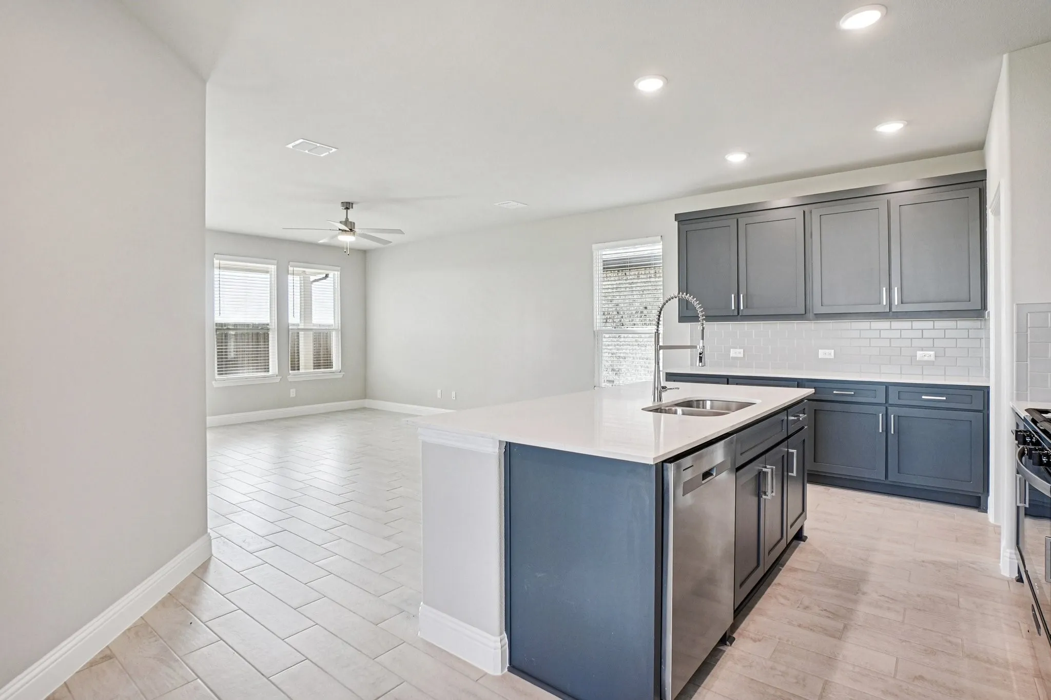 Single Family Residence For Rent in Collin County , 3009 Camilli Cove, Princeton, Texas 75407, 4 Bedroom, 3 Bathroom, 2 Garage spaces, 2,436 Sqft, built in 2025, mls#21387512, Real Estate Agent in Princeton, Homes For Rent in Collin county, Homes For Rent in Princeton, Realtor in Princeton Texas, Real Estate Brokerage Independent Realty Texas, Luminita Cordes Realtor