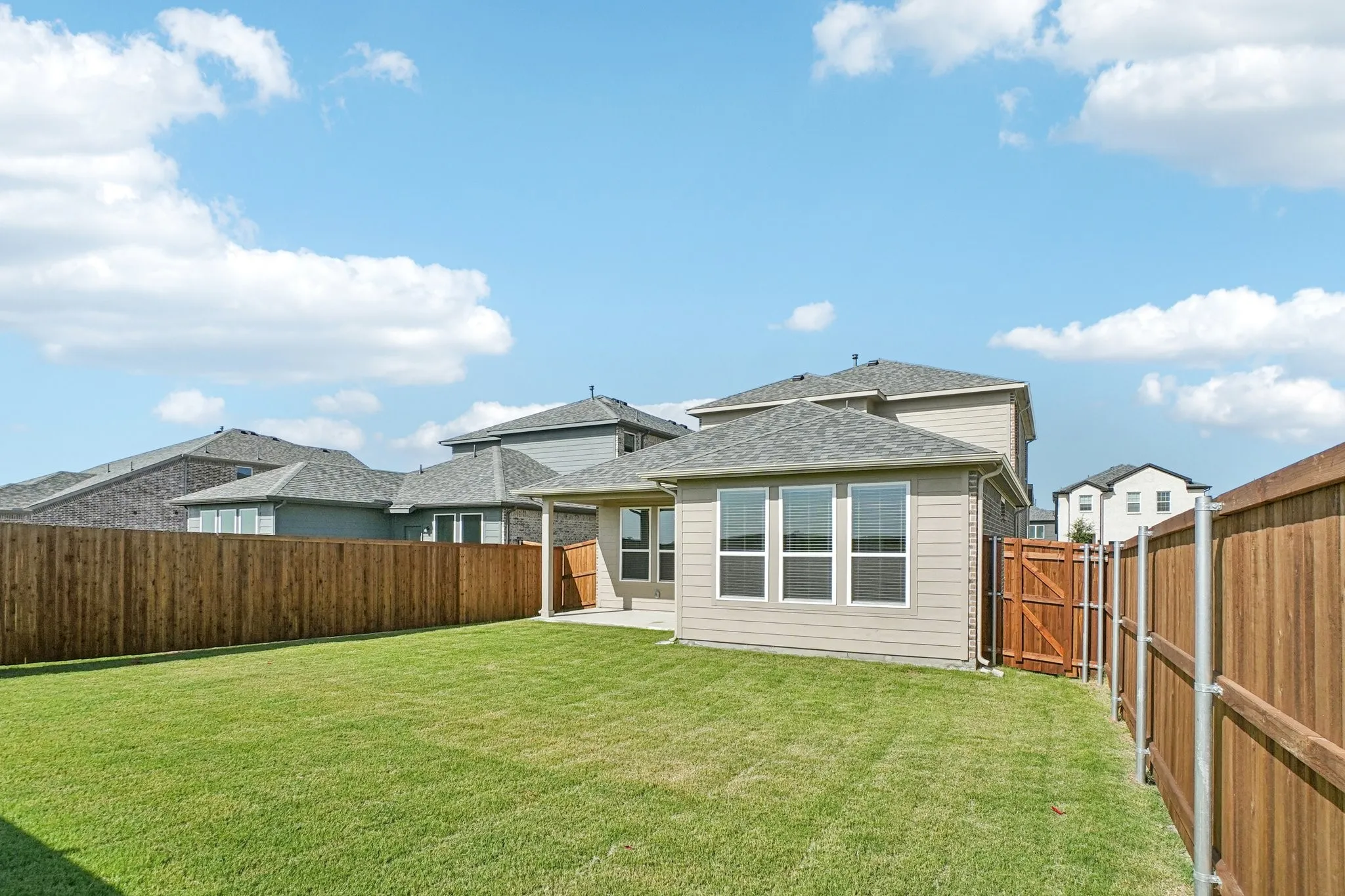 Single Family Residence For Rent in Collin County , 3009 Camilli Cove, Princeton, Texas 75407, 4 Bedroom, 3 Bathroom, 2 Garage spaces, 2,436 Sqft, built in 2025, mls#21387512, Real Estate Agent in Princeton, Homes For Rent in Collin county, Homes For Rent in Princeton, Realtor in Princeton Texas, Real Estate Brokerage Independent Realty Texas, Luminita Cordes Realtor