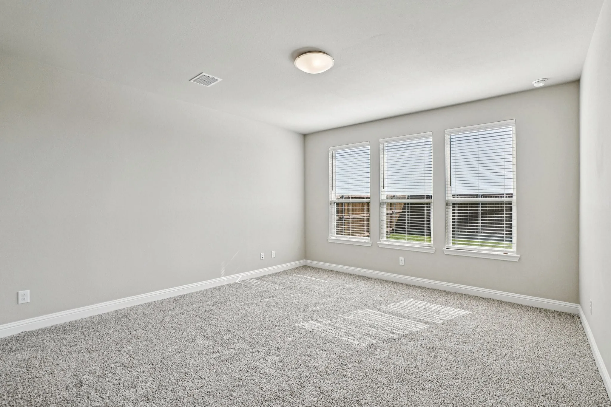 Single Family Residence For Rent in Collin County , 3009 Camilli Cove, Princeton, Texas 75407, 4 Bedroom, 3 Bathroom, 2 Garage spaces, 2,436 Sqft, built in 2025, mls#21387512, Real Estate Agent in Princeton, Homes For Rent in Collin county, Homes For Rent in Princeton, Realtor in Princeton Texas, Real Estate Brokerage Independent Realty Texas, Luminita Cordes Realtor