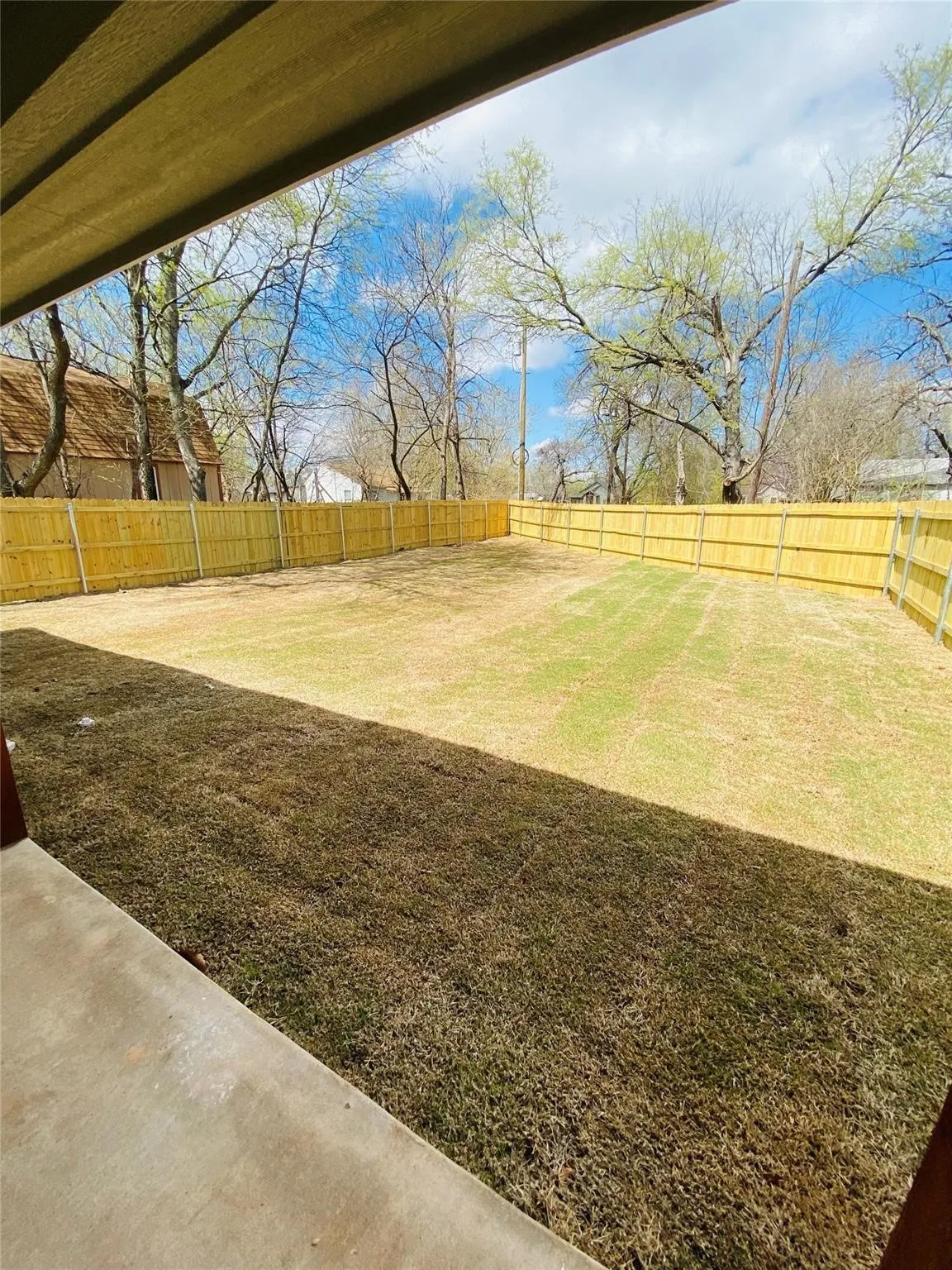 Single Family Residence For Rent in Grayson County , 821 W Nelson Street, Denison, Texas 75020, 3 Bedroom, 2 Bathroom, Garage spaces, 1,279 Sqft, built in 2020, mls#21387517, Real Estate Agent in Denison, Homes For Rent in Grayson county, Homes For Rent in Denison, Realtor in Denison Texas, Real Estate Brokerage Independent Realty Texas, Luminita Cordes Realtor