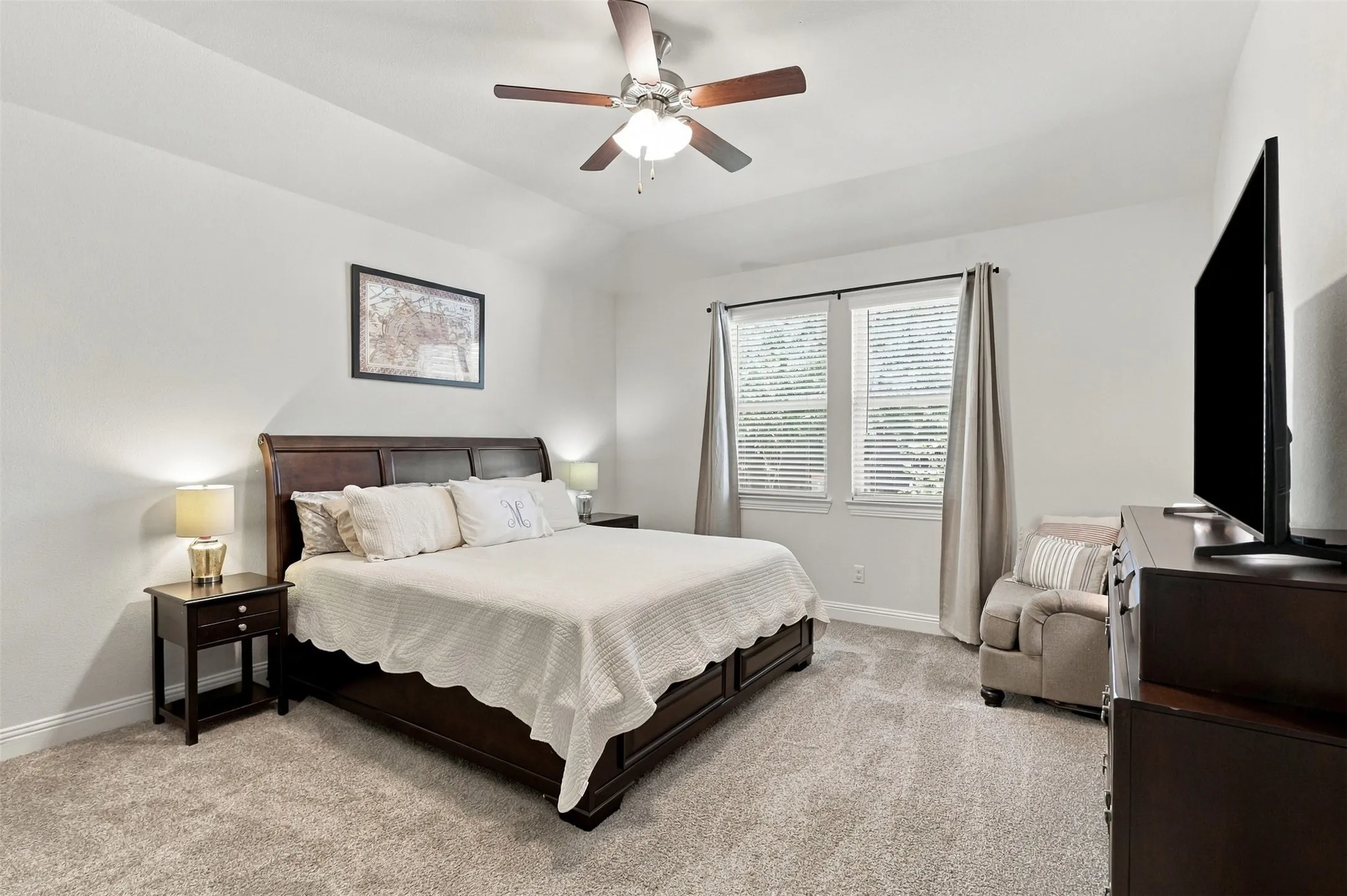 Single Family Residence For Sale in Collin County , 10936 Calvert Place, Mc Kinney, Texas 75071, 4 Bedroom, 3 Bathroom, 2 Garage spaces, 2,202 Sqft, built in 2019, mls#21367169, Real Estate Agent in Mc Kinney, Homes For Sale in Collin county, Homes For Sale in Mc Kinney, Realtor in Mc Kinney Texas, Real Estate Brokerage Independent Realty Texas, Luminita Cordes Realtor