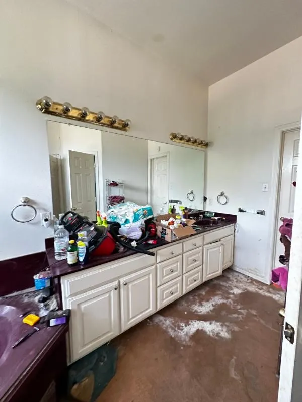 Single Family Residence For Sale in Kaufman County , 7276 Havenridge Lane, Kaufman, Texas 75142, 3 Bedroom, 3 Bathroom, 1 Garage spaces, 3,124 Sqft, built in 1997, mls#21382272, Real Estate Agent in Kaufman, Homes For Sale in Kaufman county, Homes For Sale in Kaufman, Realtor in Kaufman Texas, Real Estate Brokerage Independent Realty Texas, Luminita Cordes Realtor