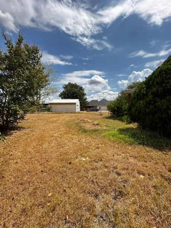 Single Family Residence For Sale in Kaufman County , 7276 Havenridge Lane, Kaufman, Texas 75142, 3 Bedroom, 3 Bathroom, 1 Garage spaces, 3,124 Sqft, built in 1997, mls#21382272, Real Estate Agent in Kaufman, Homes For Sale in Kaufman county, Homes For Sale in Kaufman, Realtor in Kaufman Texas, Real Estate Brokerage Independent Realty Texas, Luminita Cordes Realtor