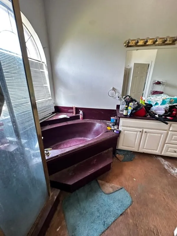Single Family Residence For Sale in Kaufman County , 7276 Havenridge Lane, Kaufman, Texas 75142, 3 Bedroom, 3 Bathroom, 1 Garage spaces, 3,124 Sqft, built in 1997, mls#21382272, Real Estate Agent in Kaufman, Homes For Sale in Kaufman county, Homes For Sale in Kaufman, Realtor in Kaufman Texas, Real Estate Brokerage Independent Realty Texas, Luminita Cordes Realtor