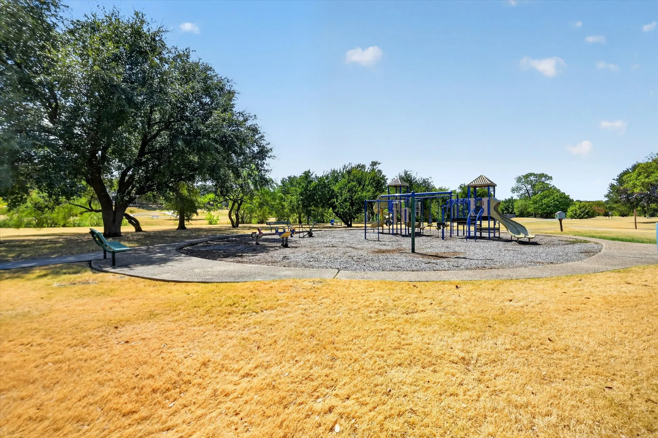 Single Family Residence For Sale in Denton County , 1618 San Francisco Street, Carrollton, Texas 75007, 3 Bedroom, 2 Bathroom, 2 Garage spaces, 1,963 Sqft, built in 1985, mls#21383761, Real Estate Agent in Carrollton, Homes For Sale in Denton county, Homes For Sale in Carrollton, Realtor in Carrollton Texas, Real Estate Brokerage Independent Realty Texas, Luminita Cordes Realtor